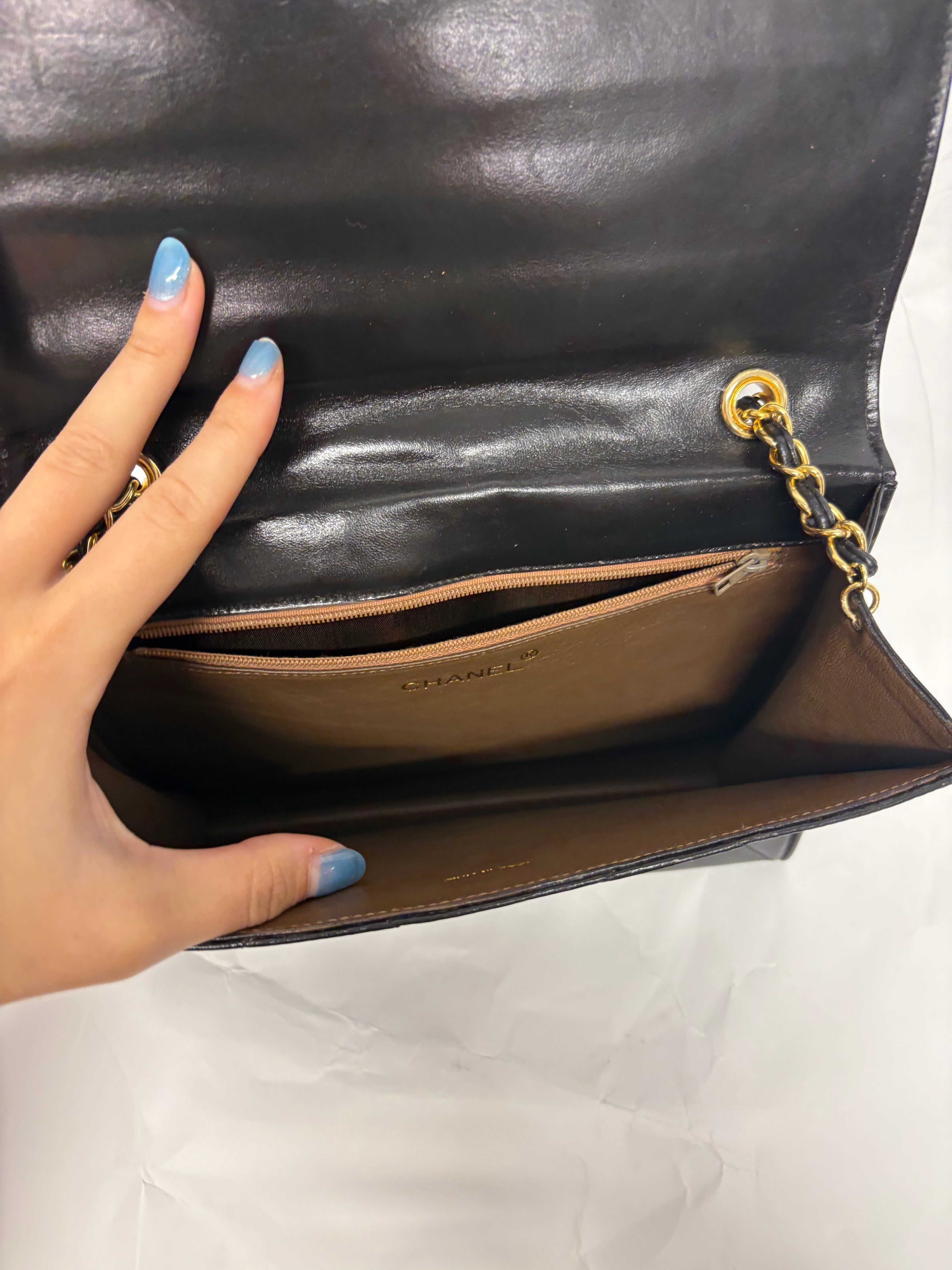 Single Flap Vintage negra cadena