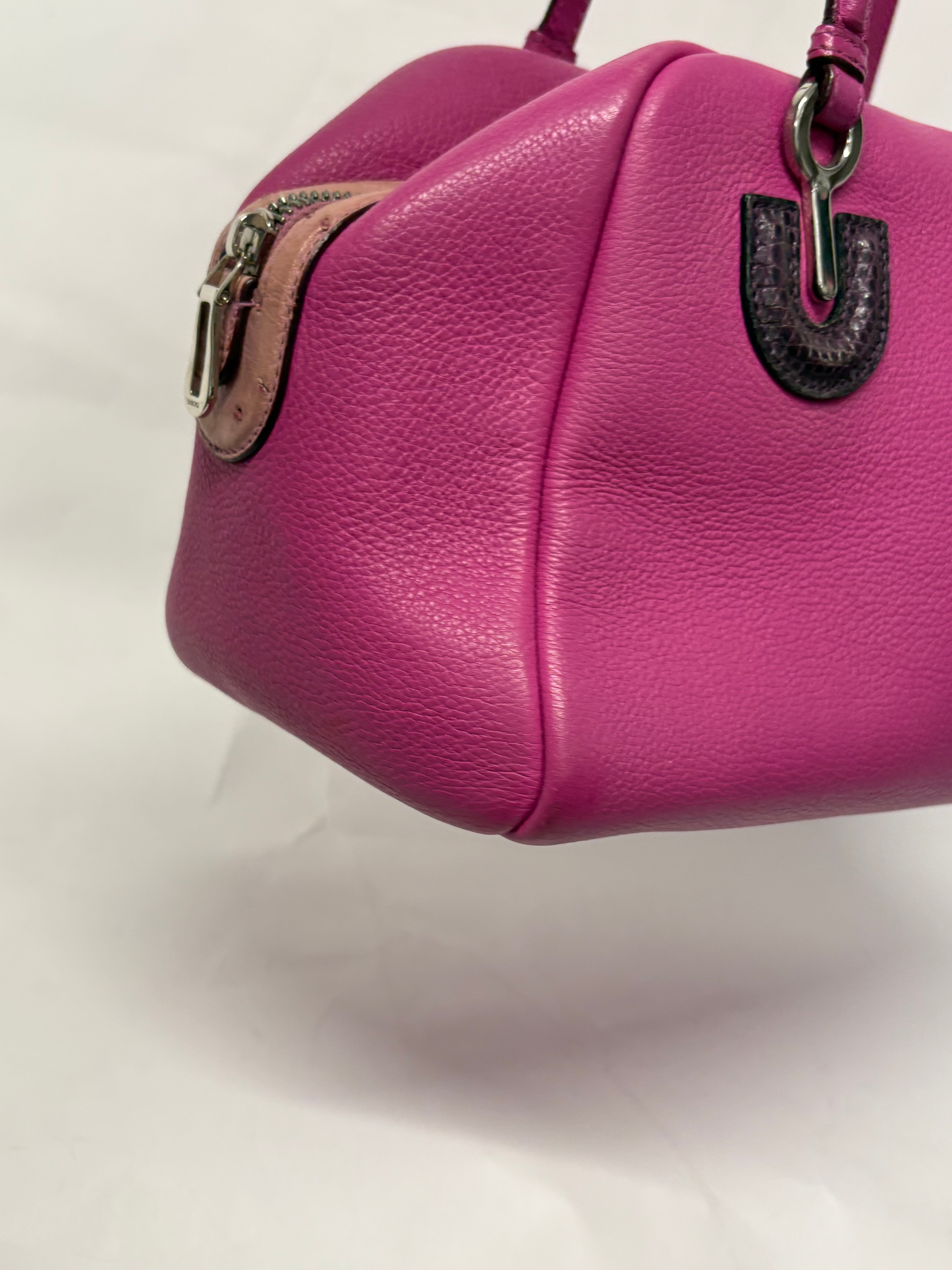 Loewe Bolso Vintage Fucsia Piel con Detalles Exóticos
