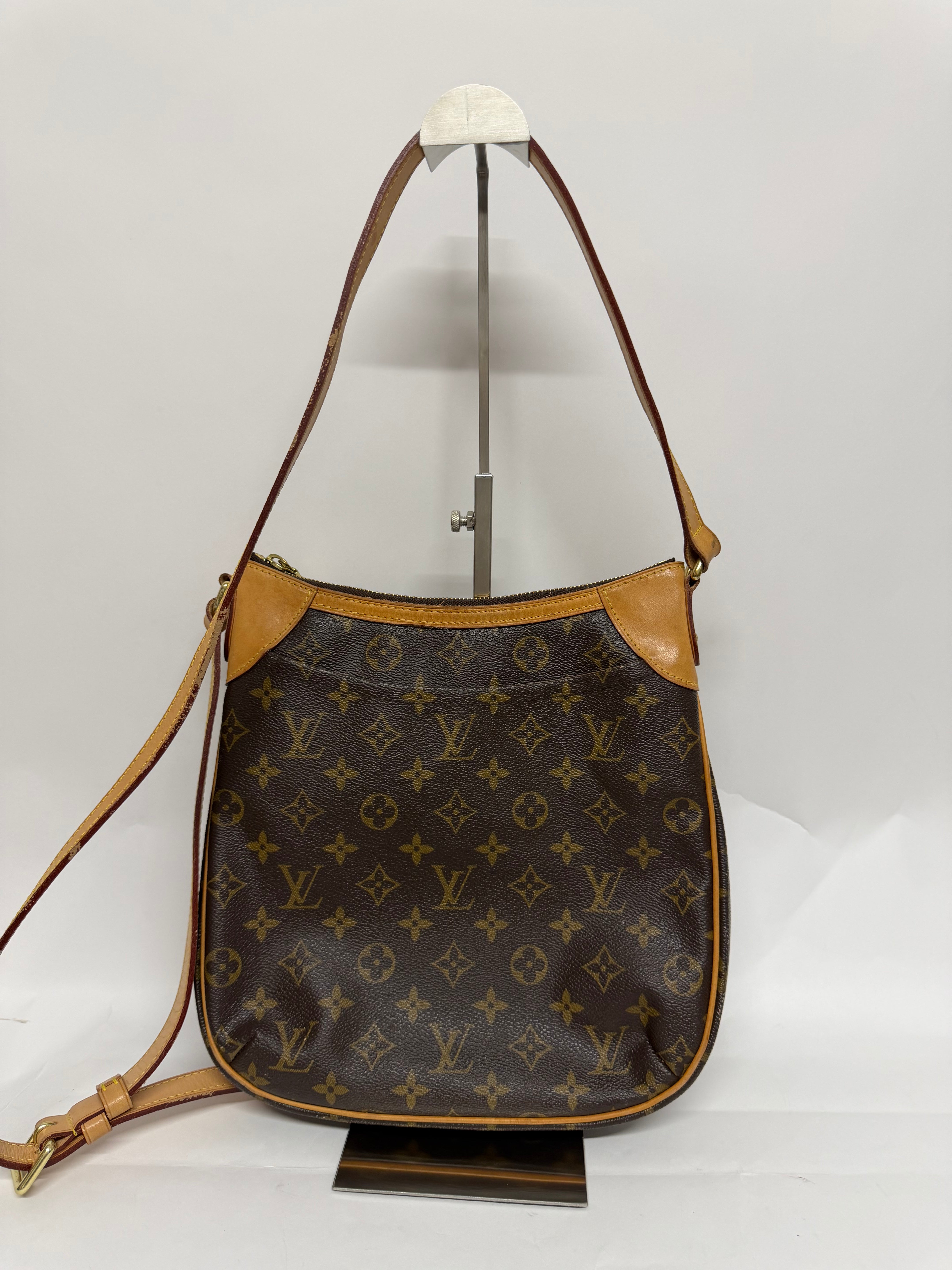 Louis Vuitton Odéon bandolera Monogram