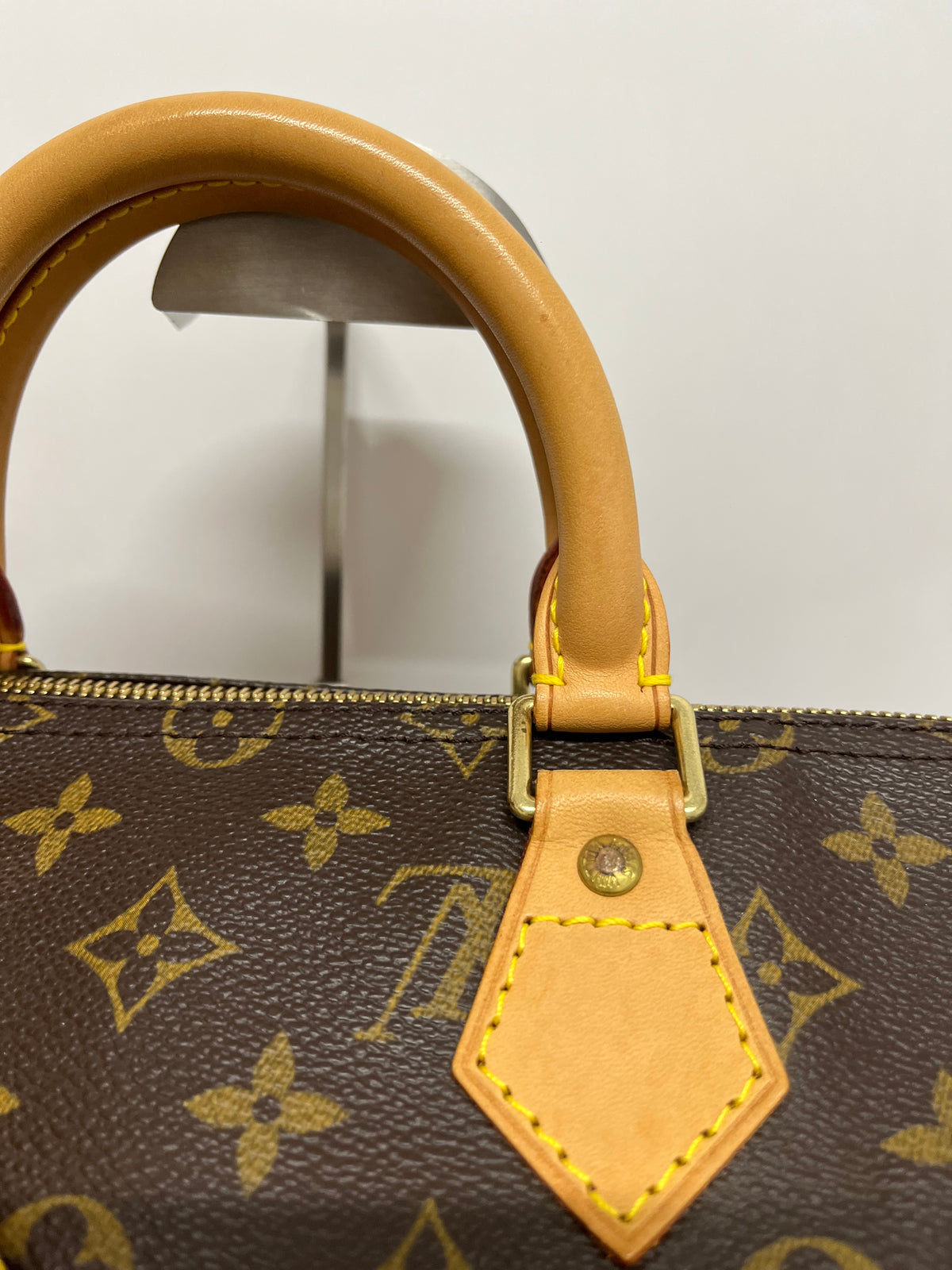 Louis Vuitton Speedy 35 Lona Monogram