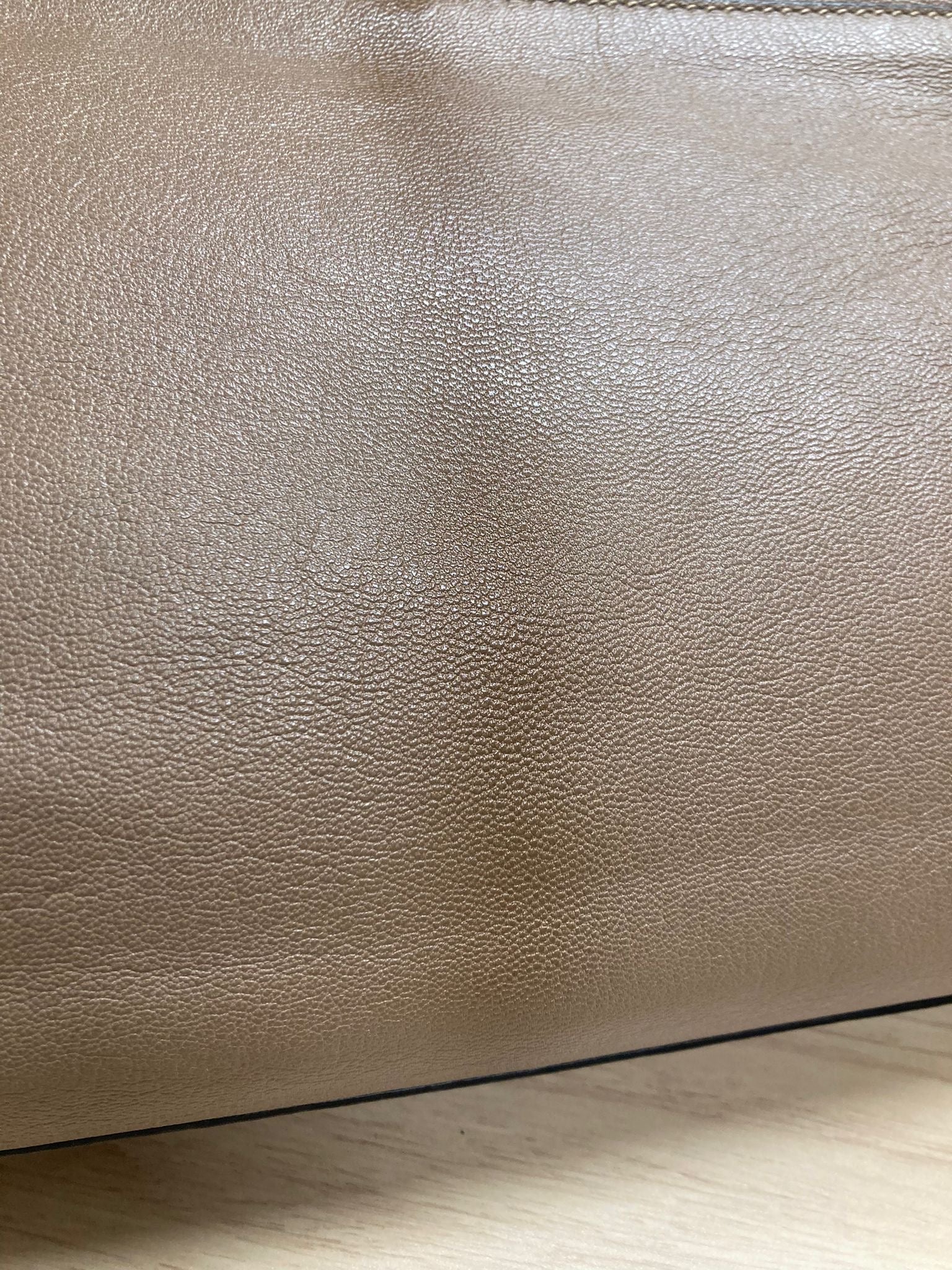 Fendi peekaboo Beige topo bandolera mediano