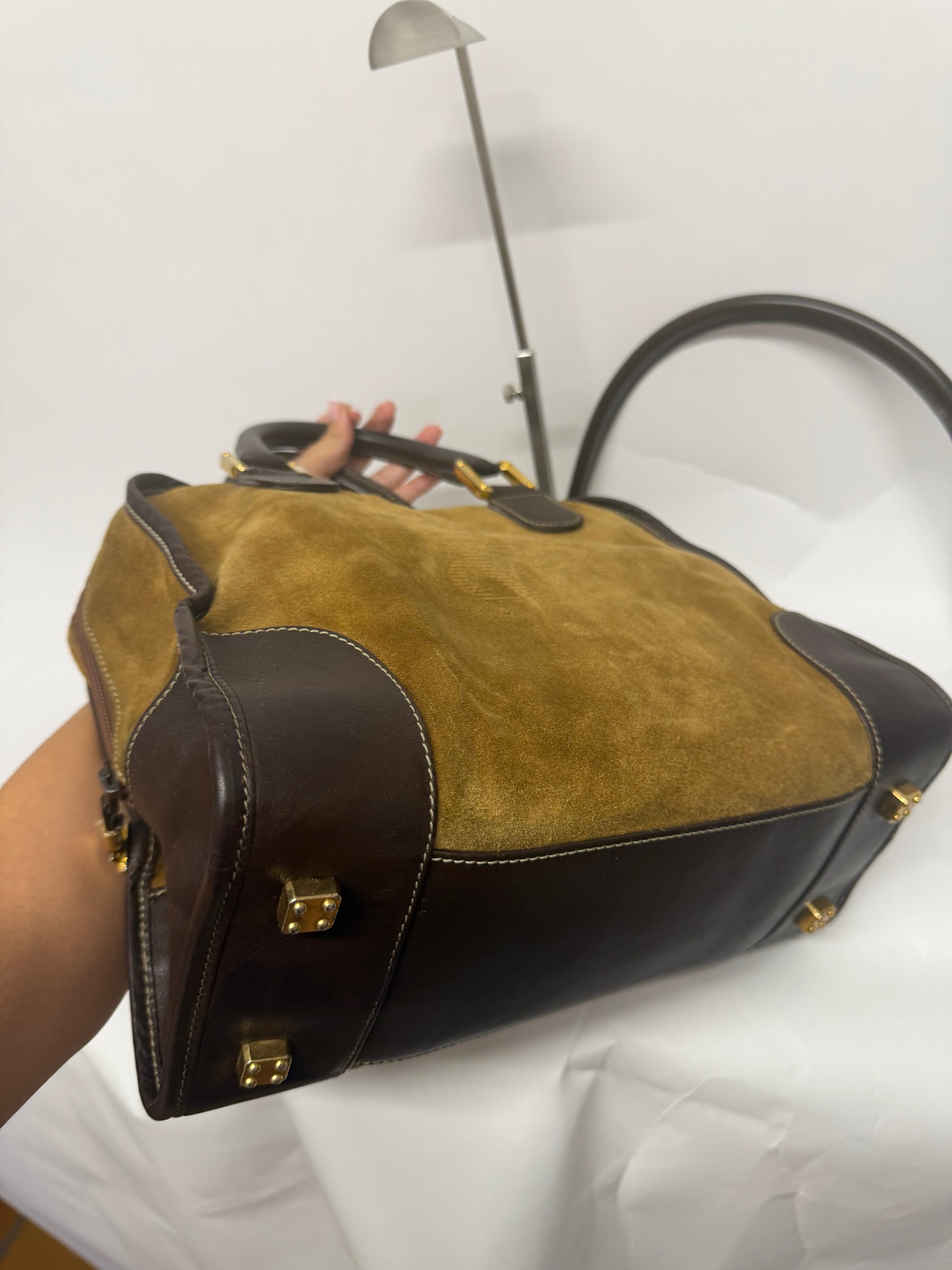 Loewe Amazona 32 Vintage Ante Oro