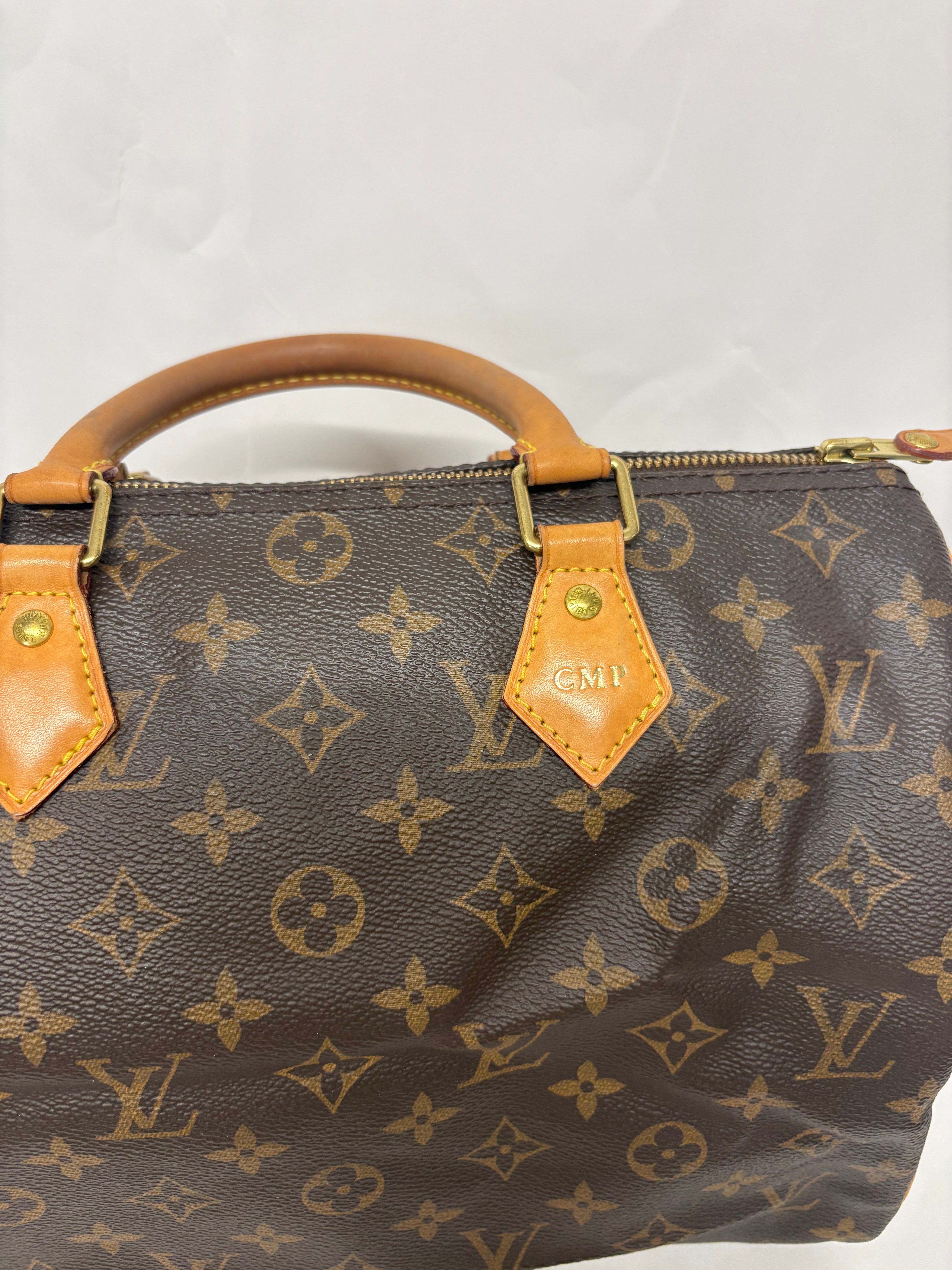 Louis Vuitton speedy 30 grabado CMP con bandolera extra