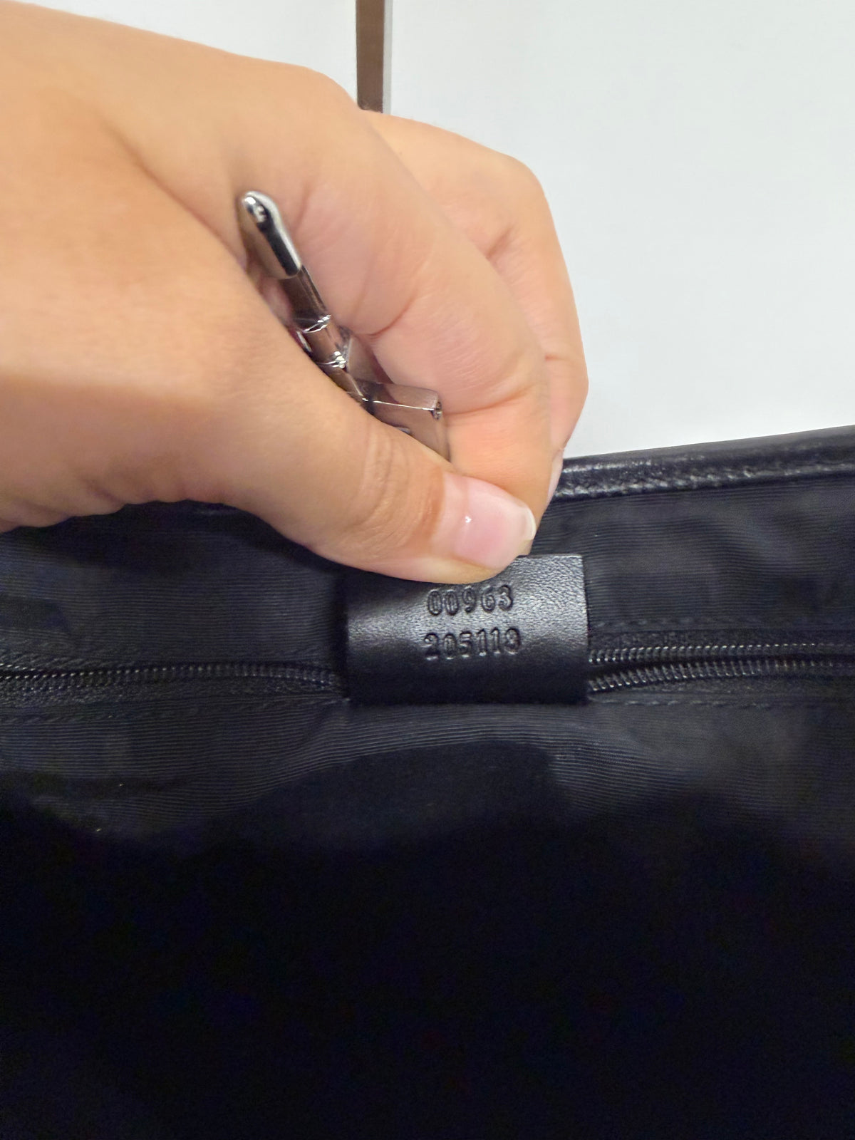 Gucci Jackie Mediano GG Negro Herrajes Plateados