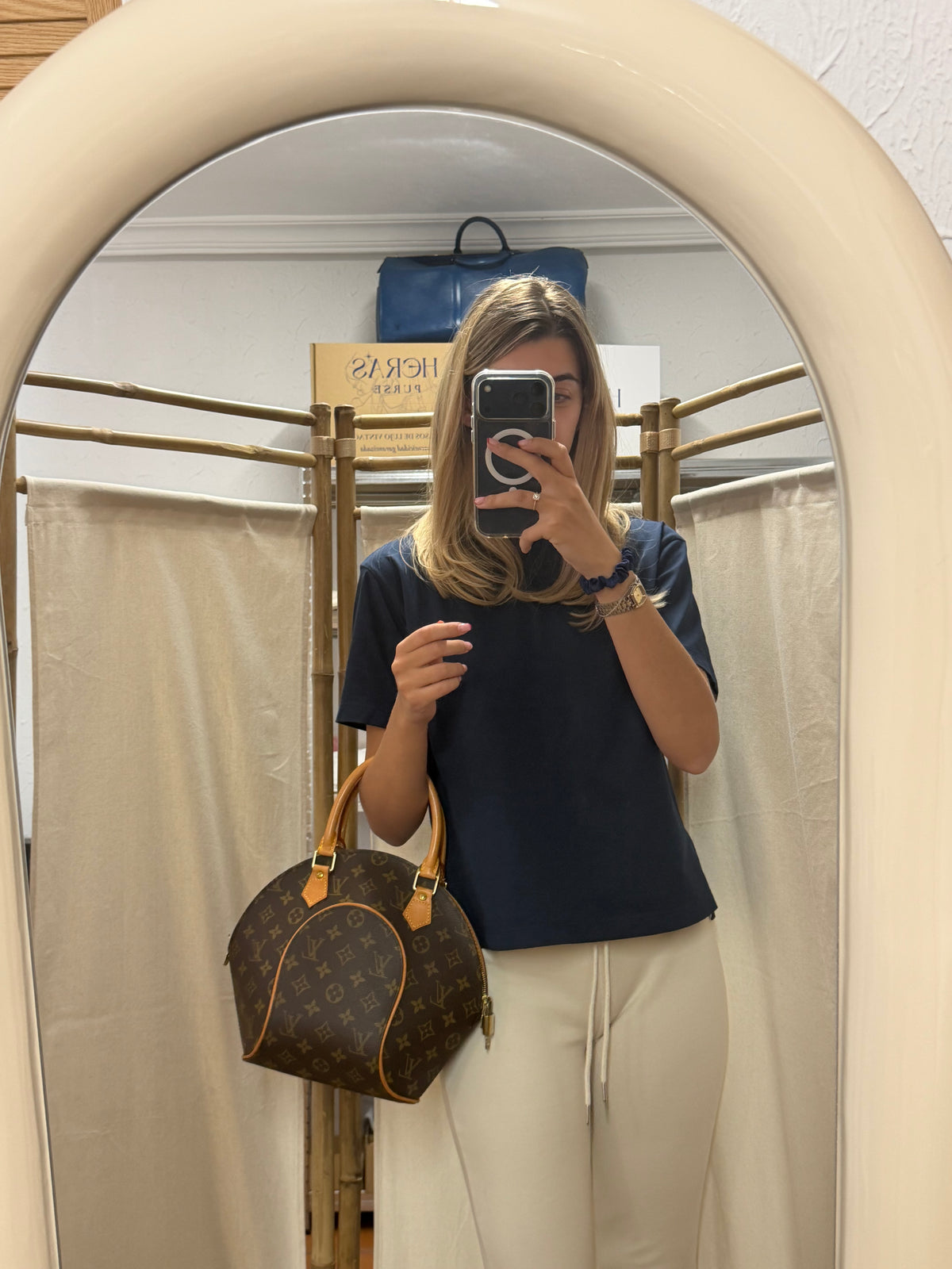 Louis Vuitton Ellipse PM Lona Monogram
