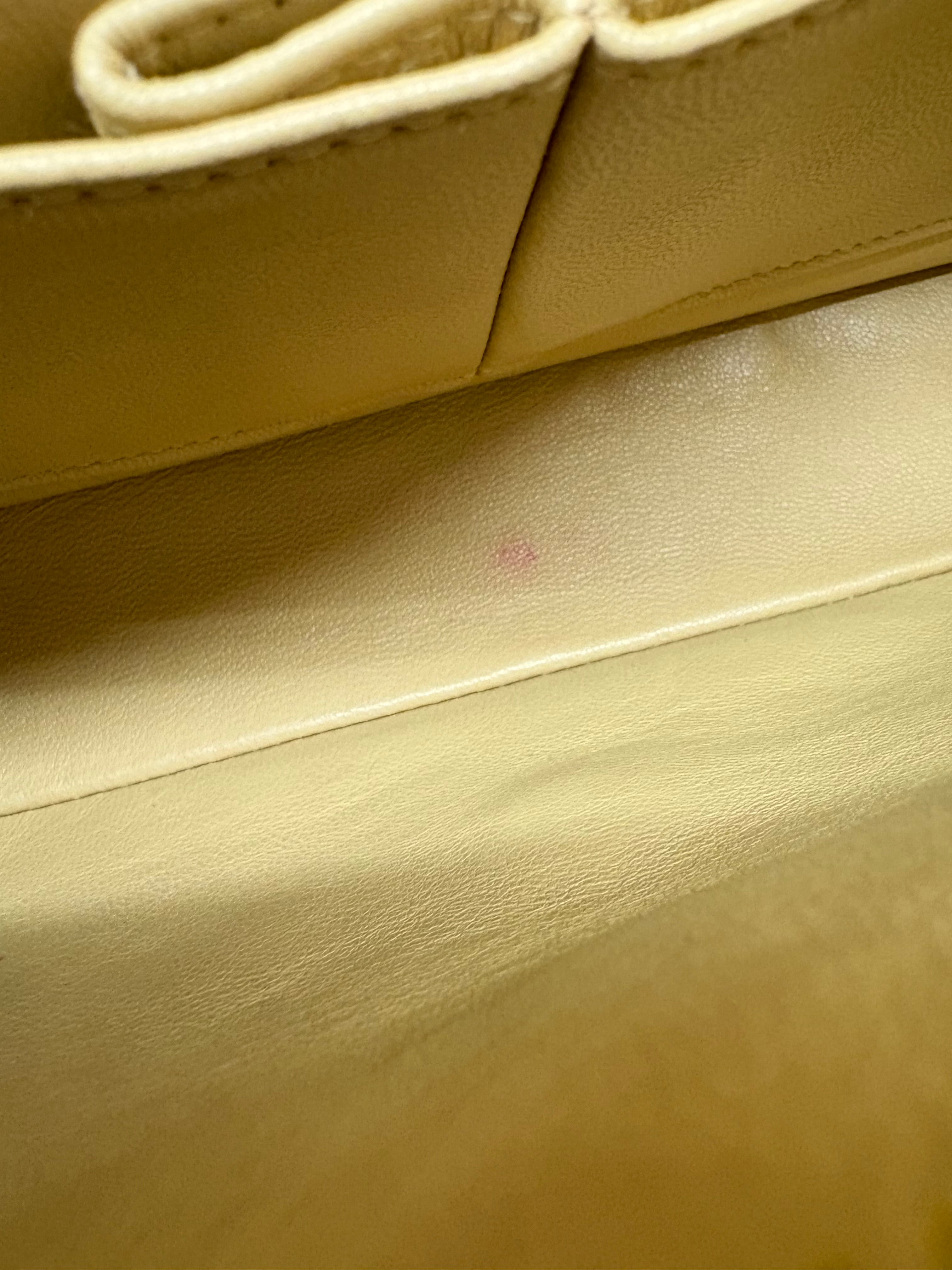 CHANEL Timeless 25 Double Flap Beige Lambskin – Serie 2 (1991-1994)