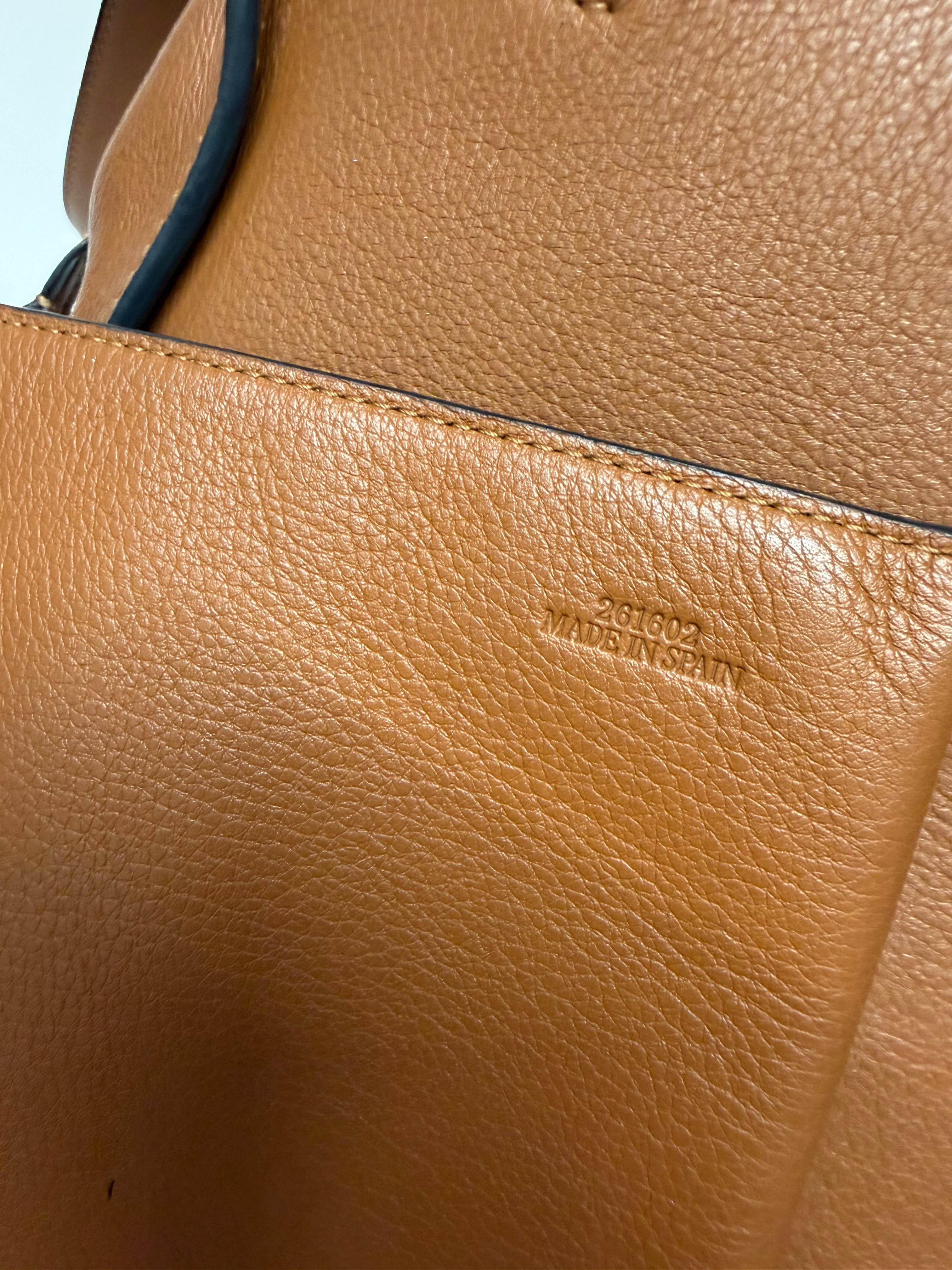Loewe Hammock Bag Grande Camel con Pouch