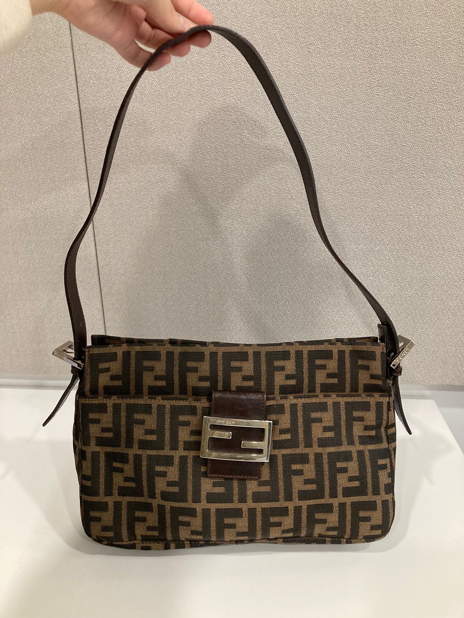 Fendi Zucchino Shoulder Bag Canvas FF Marrón