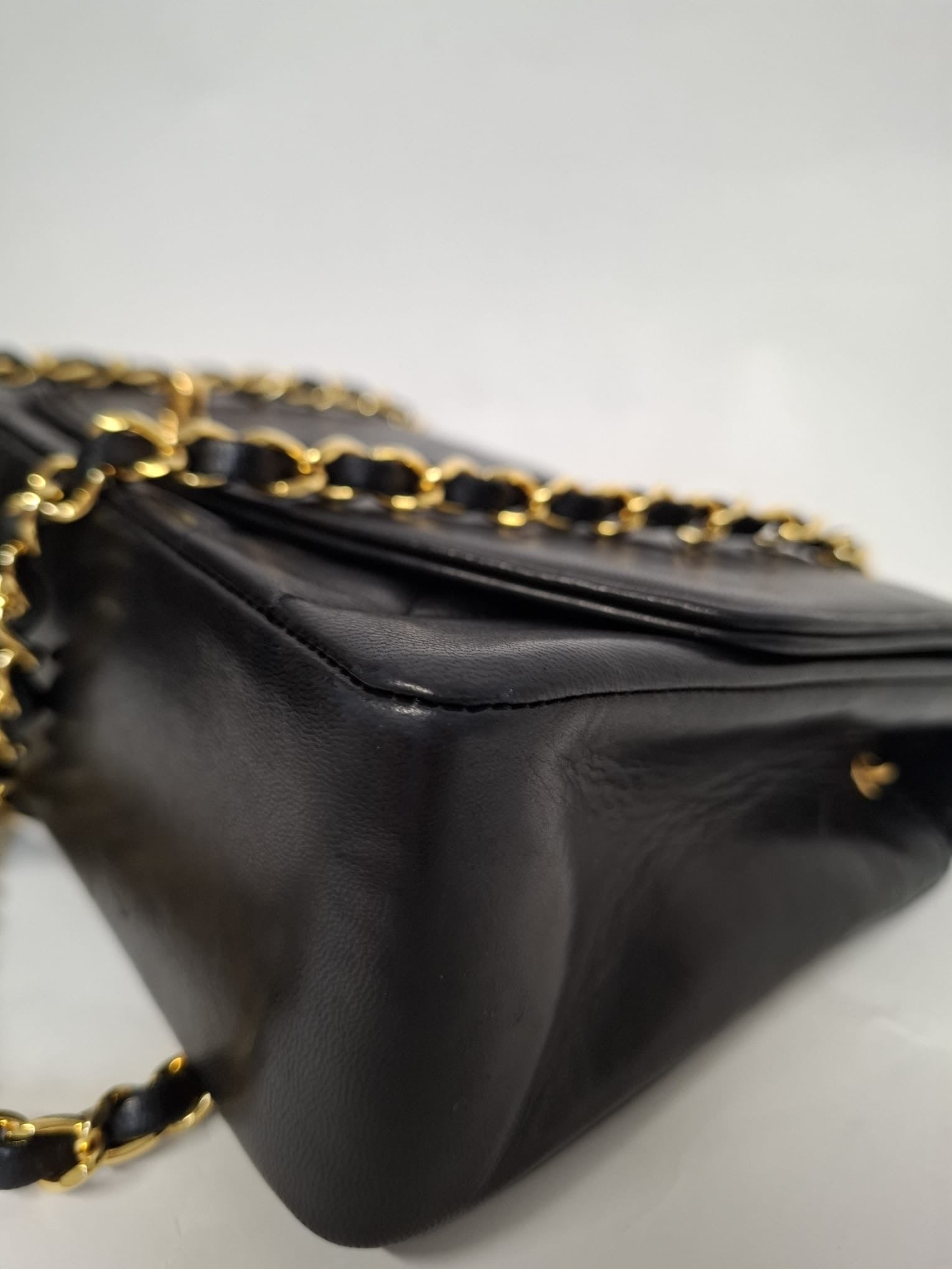 Chanel Diana Single Flap 25 Piel Cordero Negra - serie 1