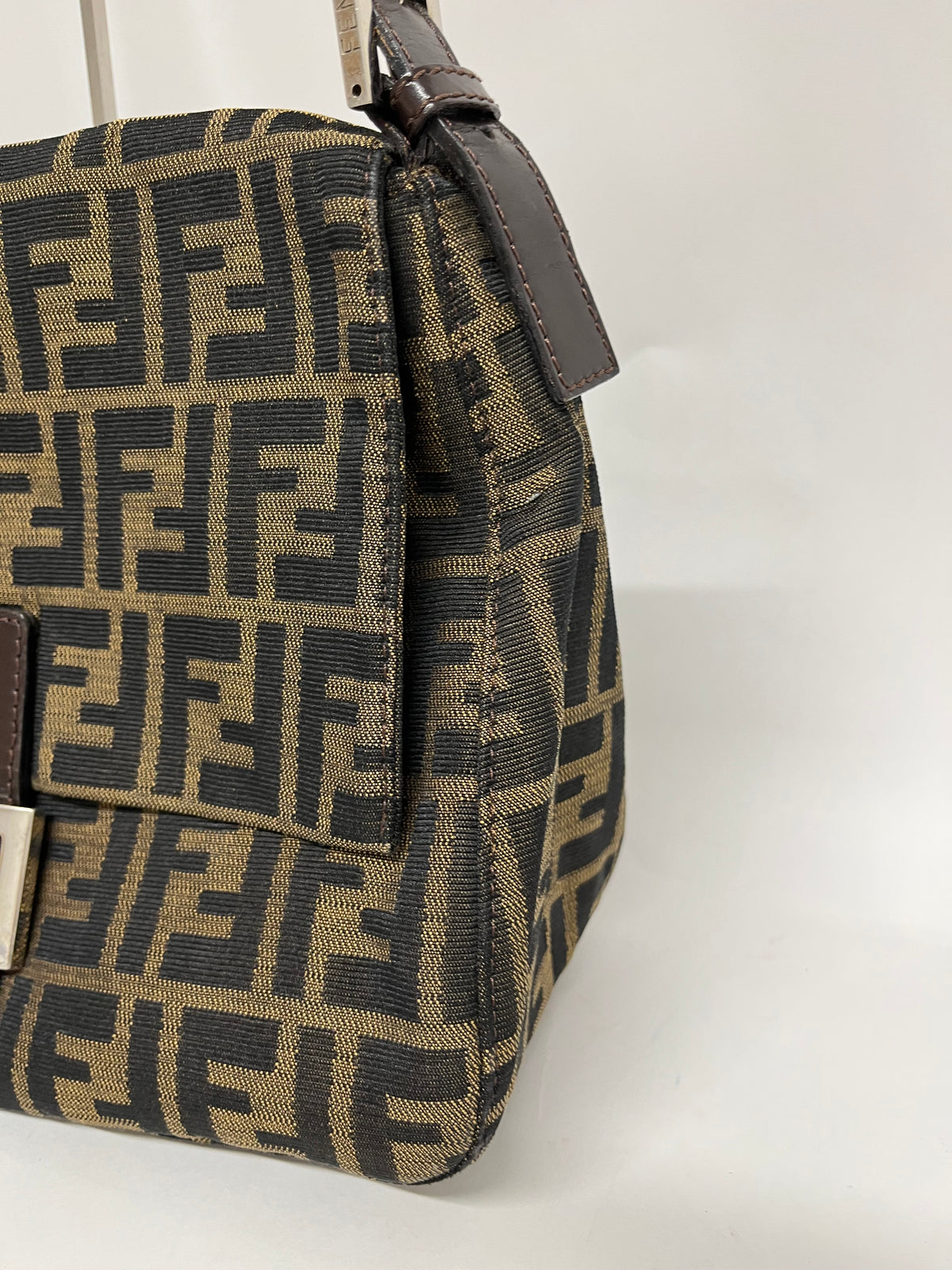 Fendi Mamma Baguette Lona Zucca y Piel Marrón