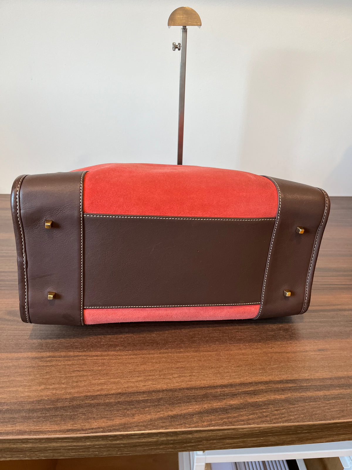 Loewe Amazona 32 Ante coral y Piel Marrón
