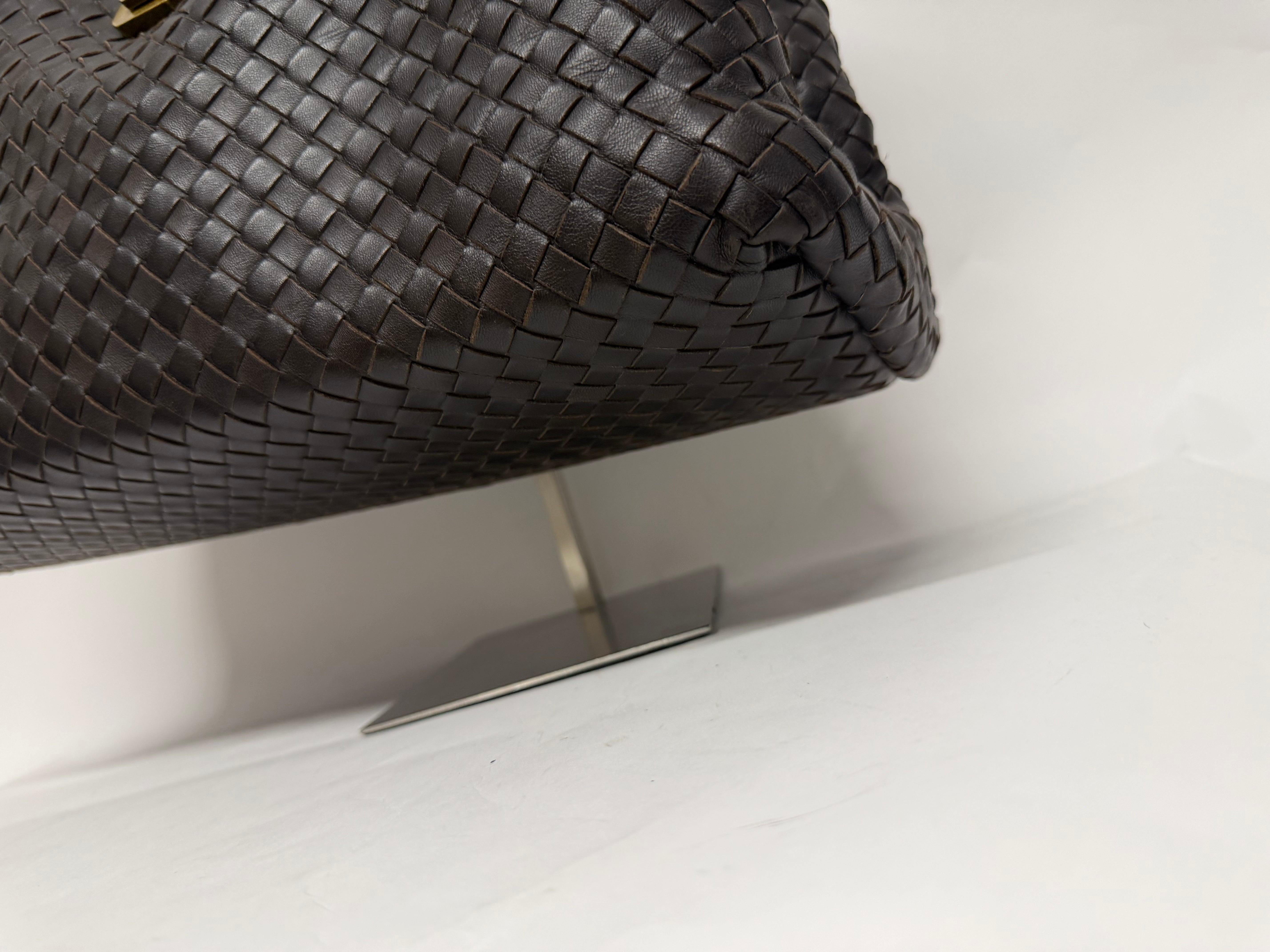 Bottega Veneta Roma Intrecciato Piel Marrón