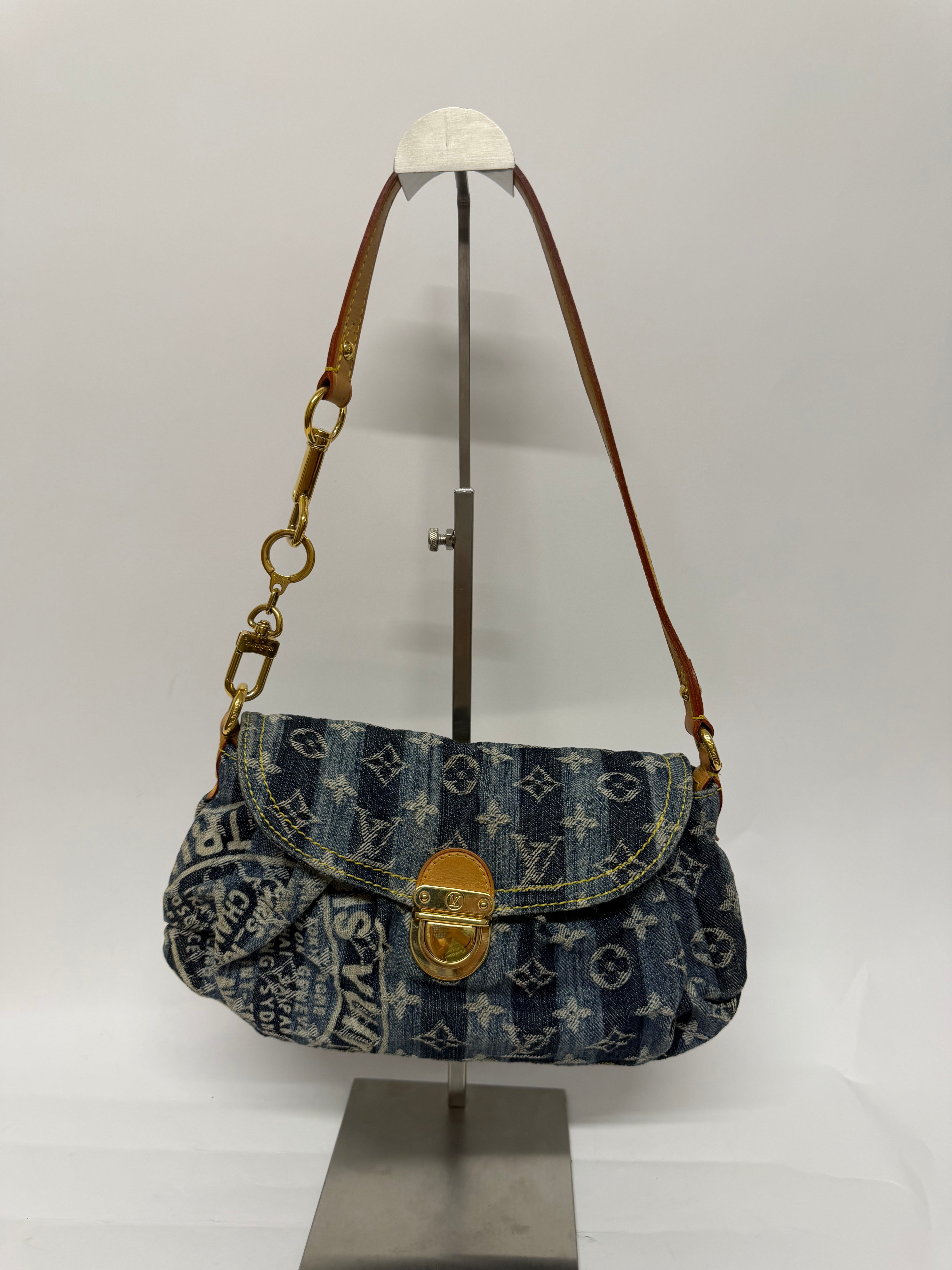 Louis Vuitton Pleaty Denim Monogram de la exclusiva Cruise Collection