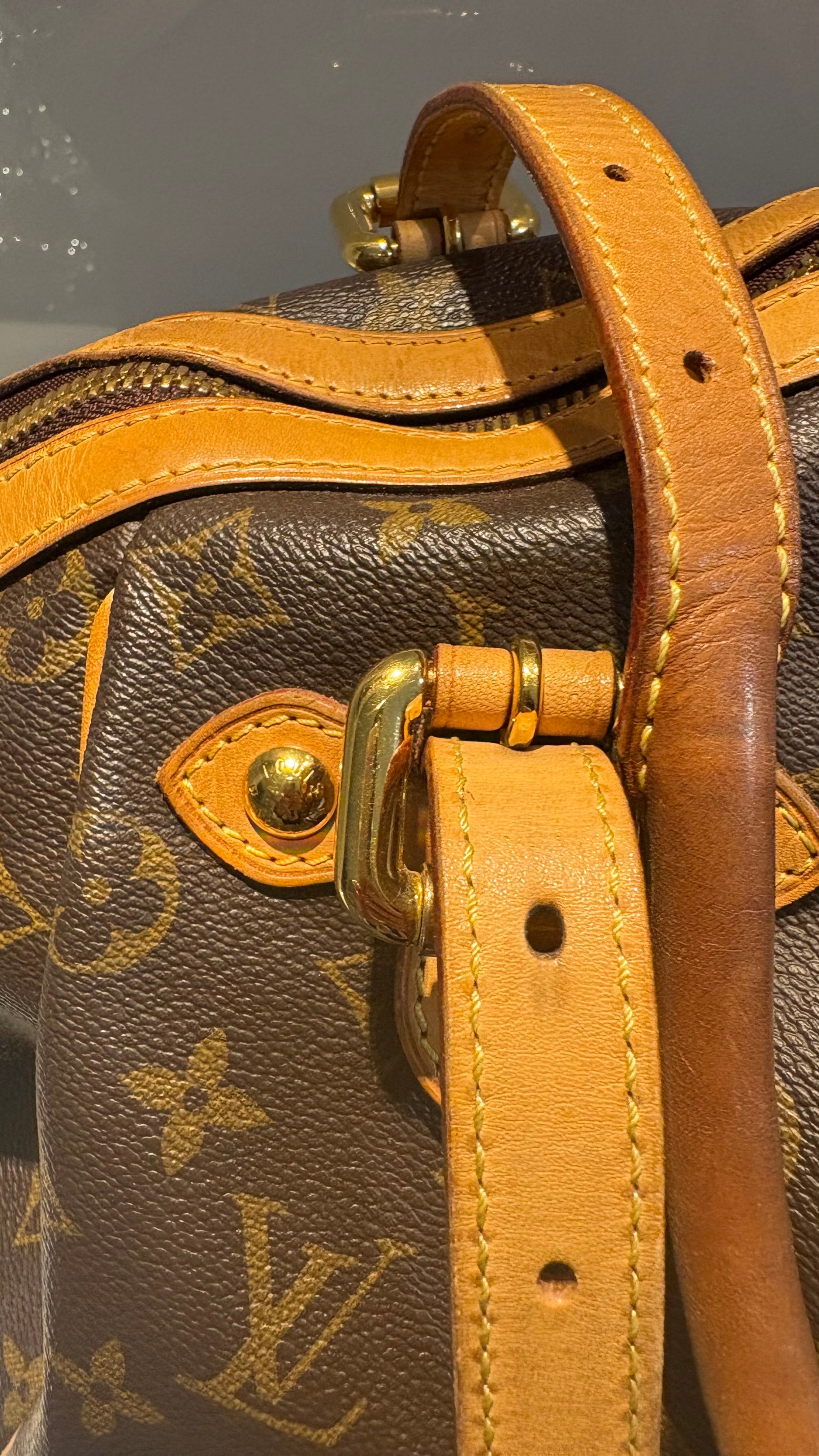Louis Vuitton Tivoli MM