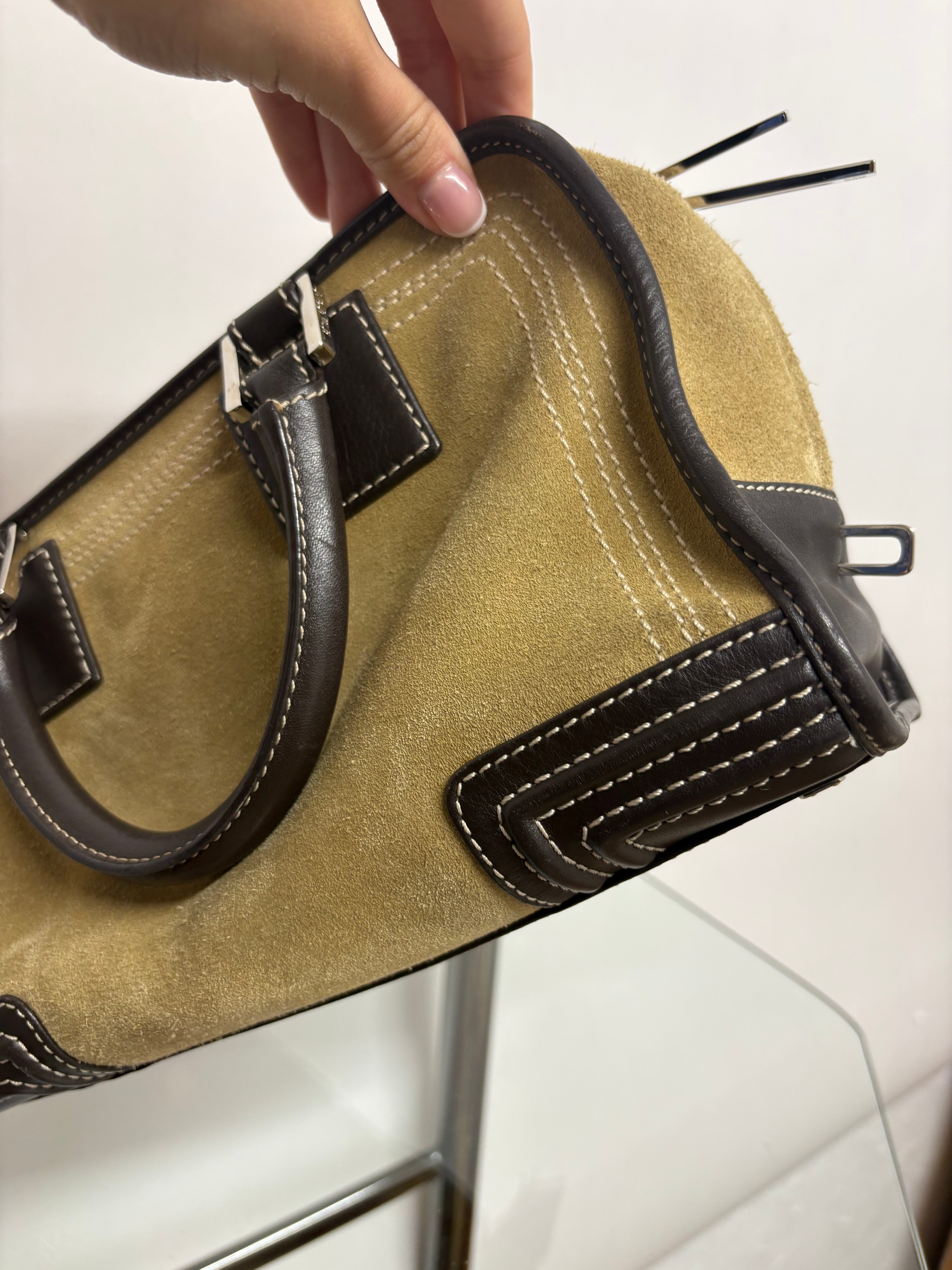 Loewe amazona 30 vintage ante beige y marrón