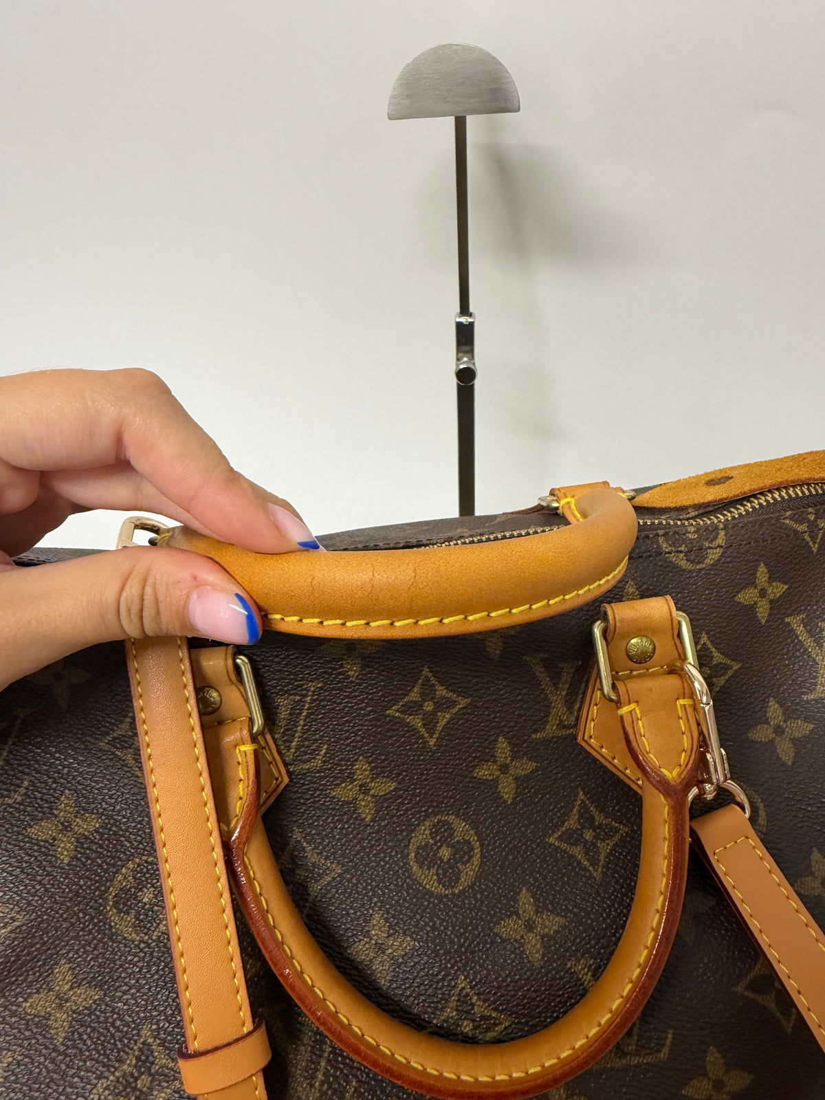 Louis Vuitton Speedy 35 Monogram MB0052