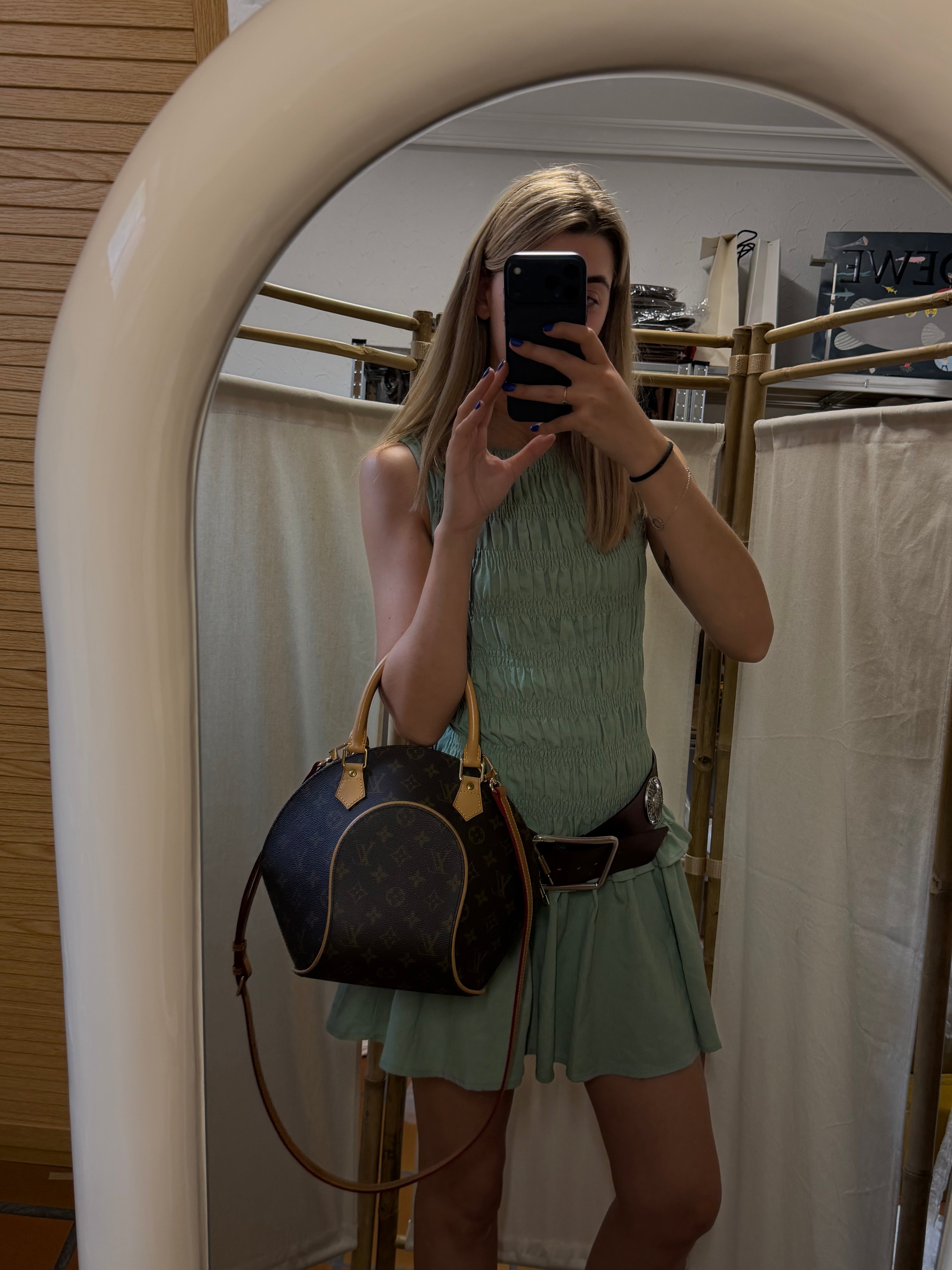 Louis Vuitton Ellipse PM Monogram