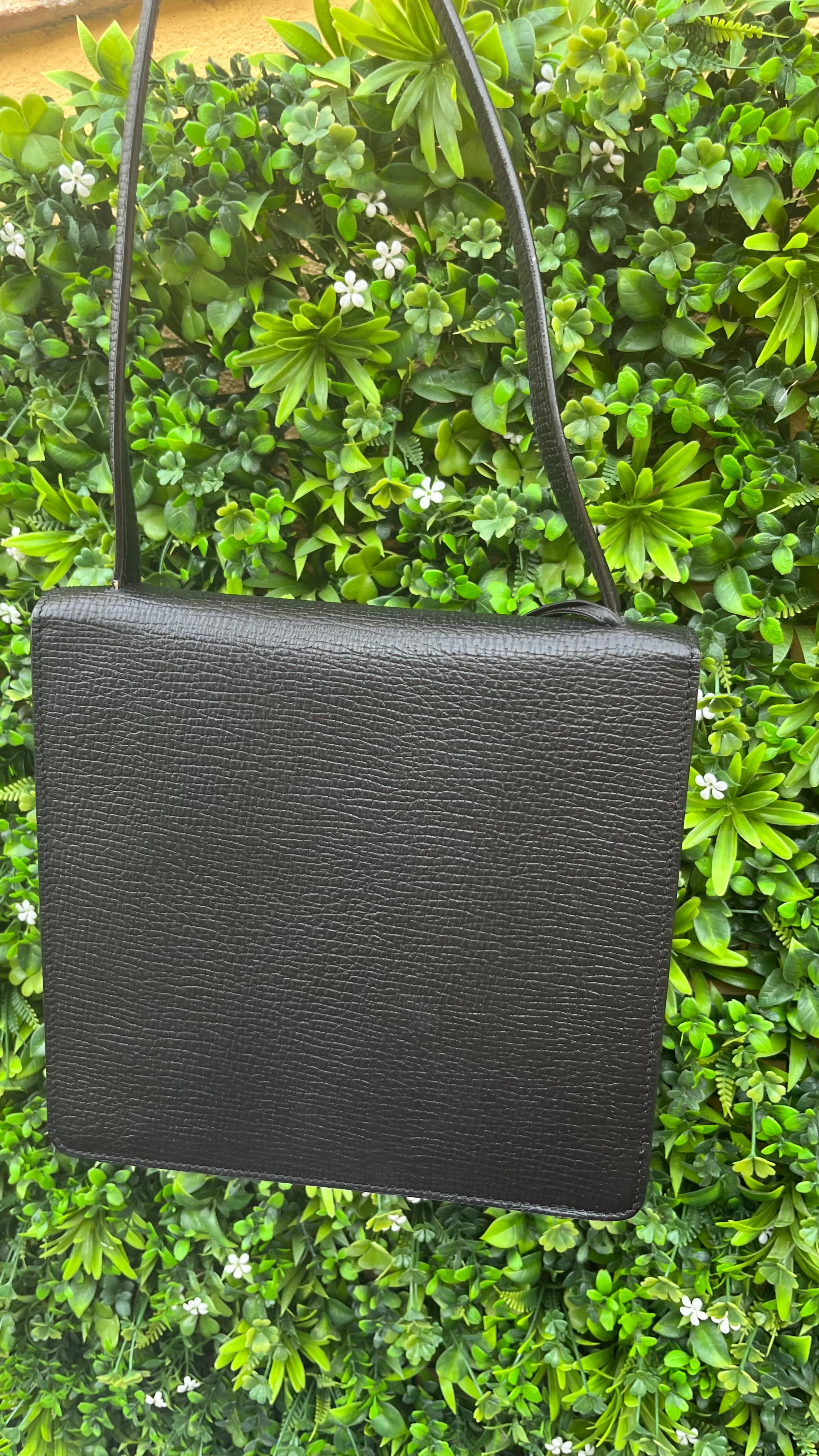 Loewe Barcelona negro y plata