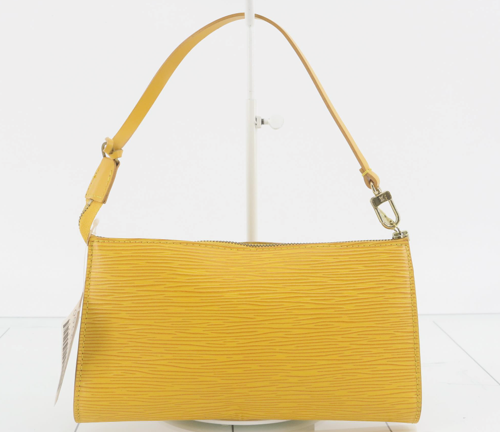 LV Epi Amarillo Pochette Tassili Yellow