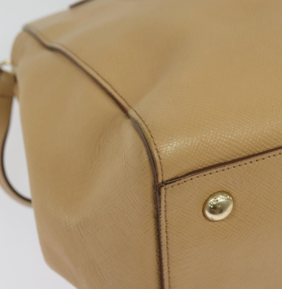Prada tote bag en piel beige con bandolera