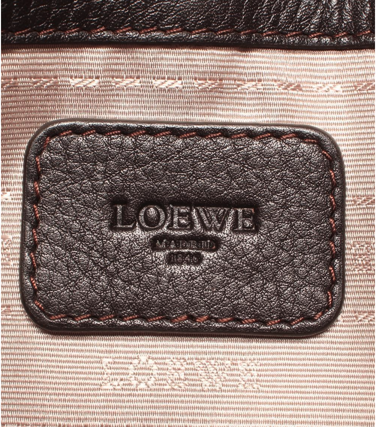 Loewe Heritage Bandolera en piel marrón chocolate