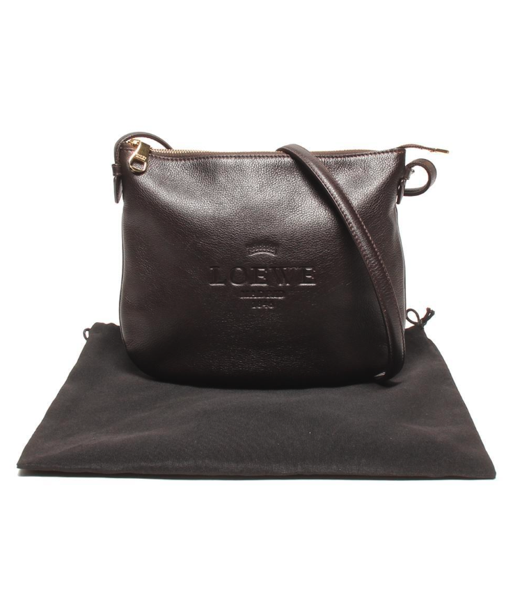 Loewe Heritage Bandolera en piel marrón chocolate