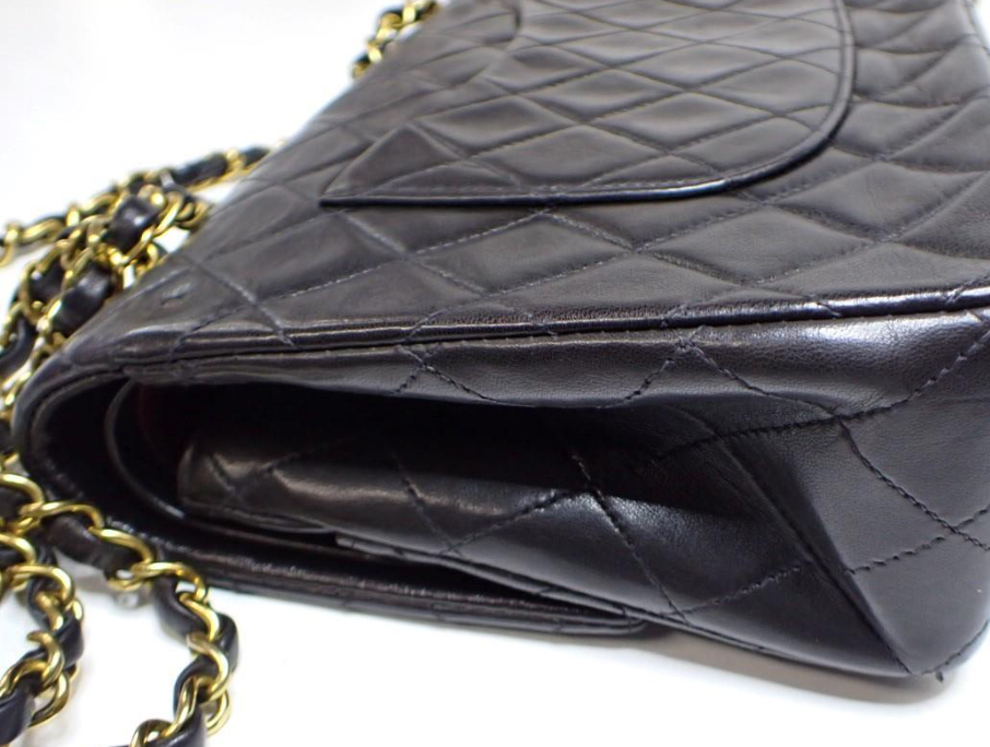 Chanel timeless 25 double flap lambskin negro – serie 4