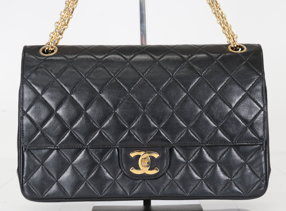 Chanel Timeless Double Flap piel de cordero negra – cadena dorada 2.55 - 24k