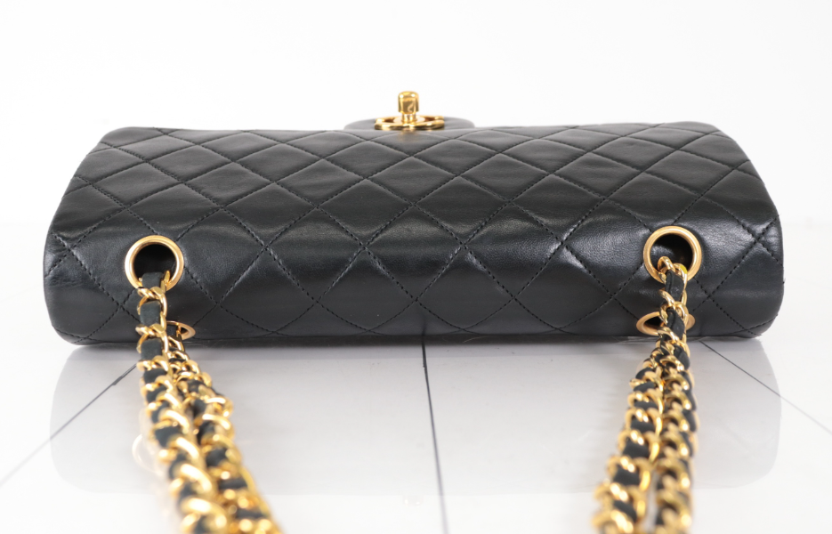 Chanel Timeless Double Flap 25 Lambskin Negro Classic Flap | Serie 1