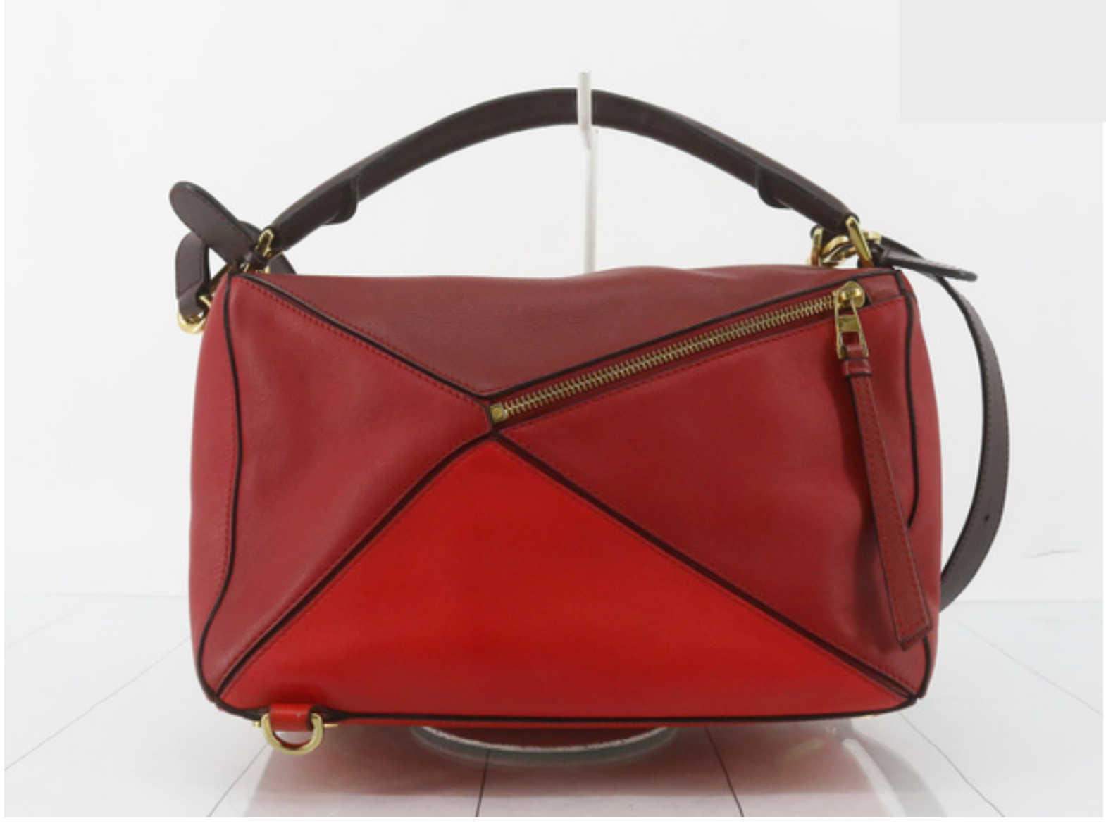 Bolso Loewe Puzzle Mediano en Tonos Rojos y Granates