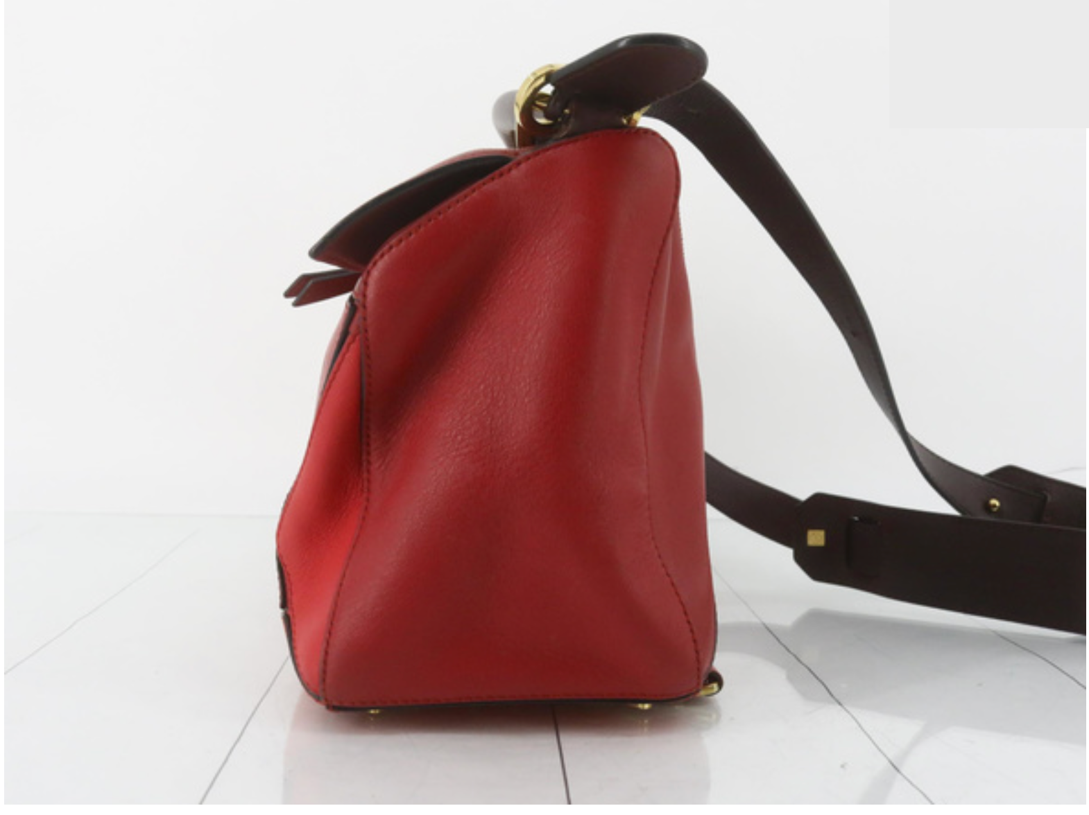 Bolso Loewe Puzzle Mediano en Tonos Rojos y Granates