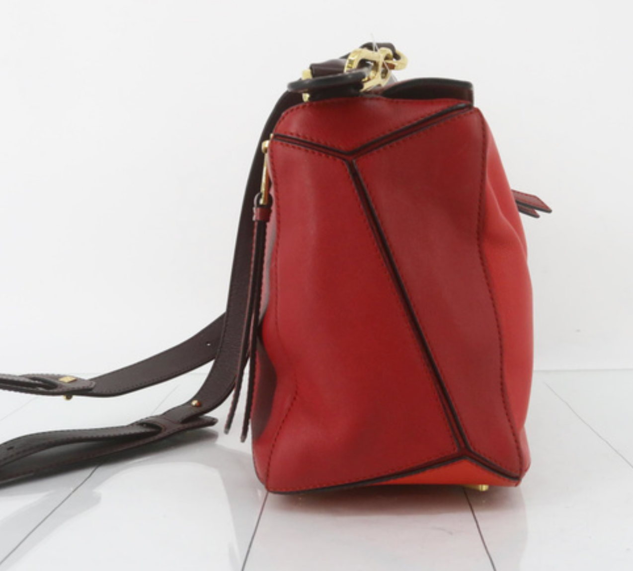 Bolso Loewe Puzzle Mediano en Tonos Rojos y Granates
