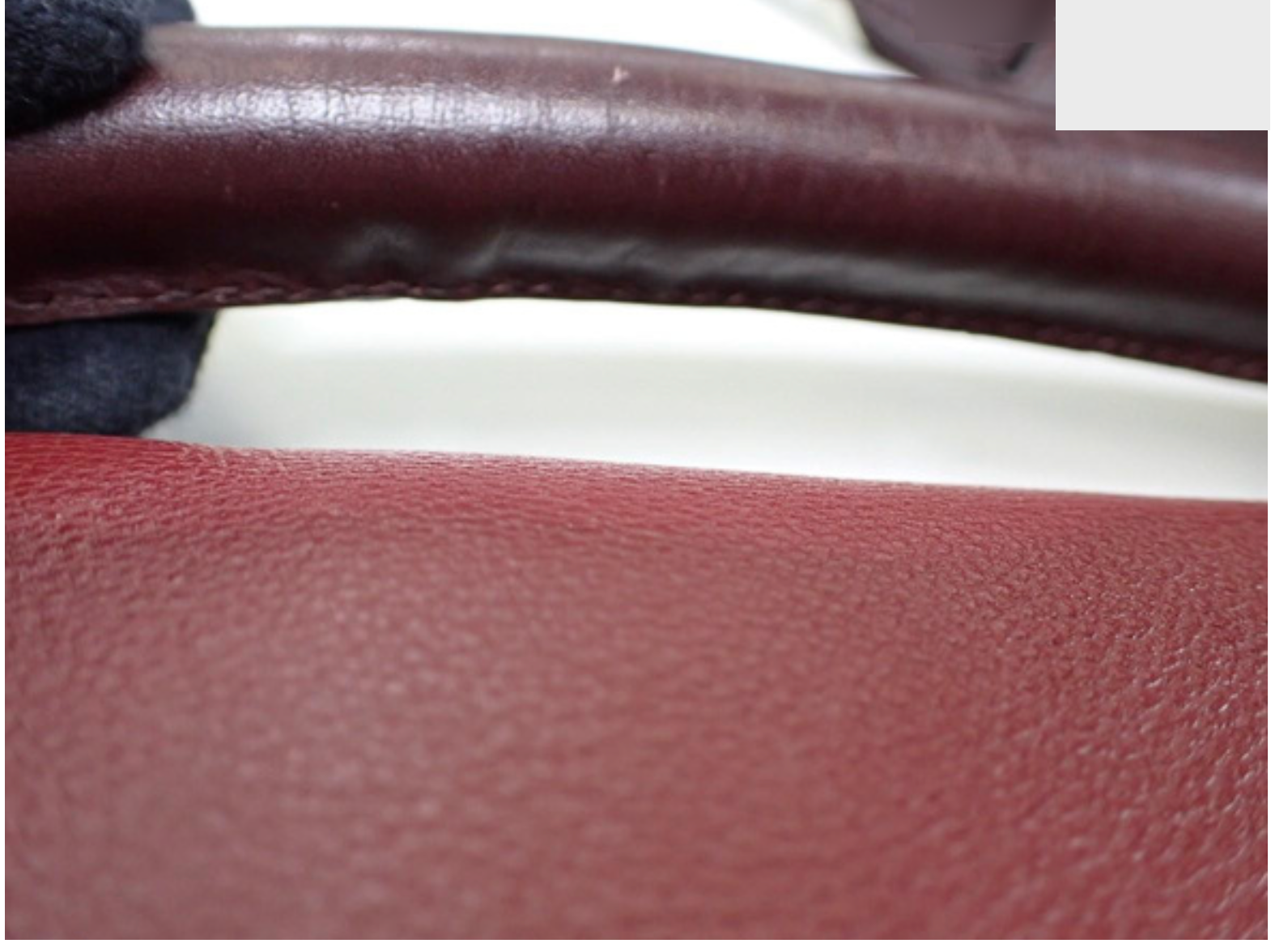 Bolso Loewe Puzzle Mediano en Tonos Rojos y Granates