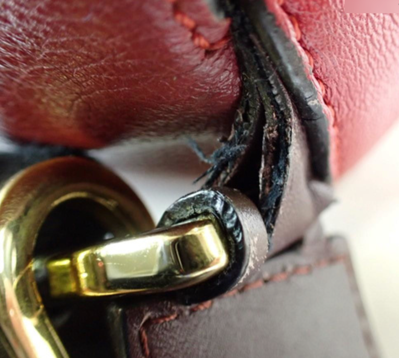 Bolso Loewe Puzzle Mediano en Tonos Rojos y Granates