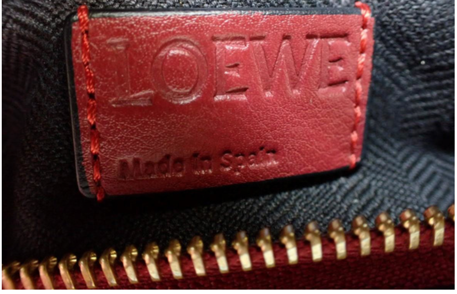 Bolso Loewe Puzzle Mediano en Tonos Rojos y Granates