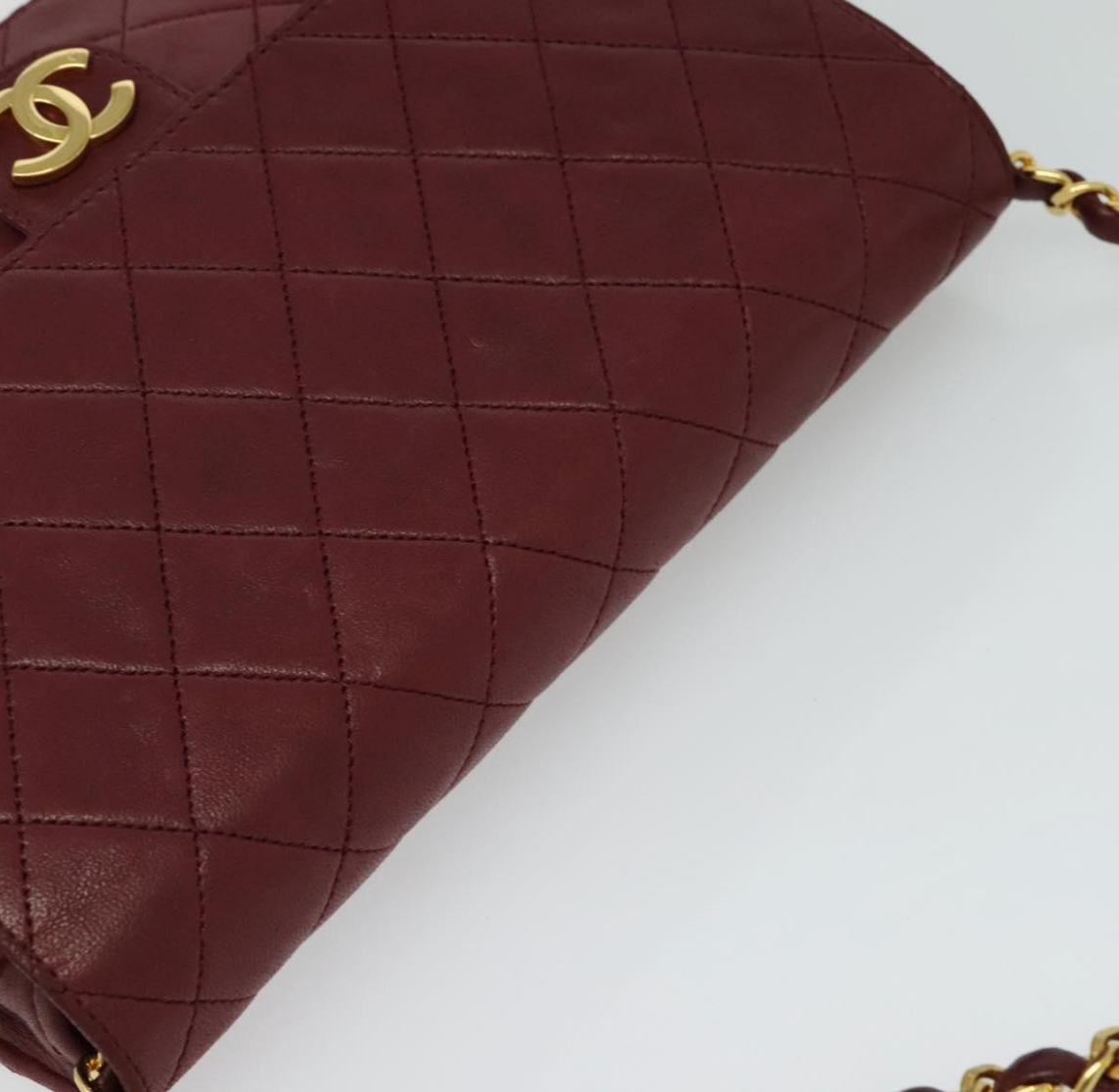 Chanel Flap Bag Burdeos