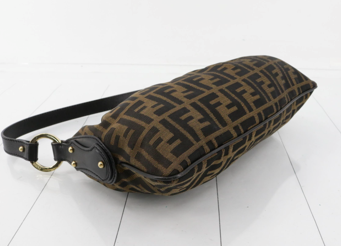 Fendi Zucca hobo en canvas marrón