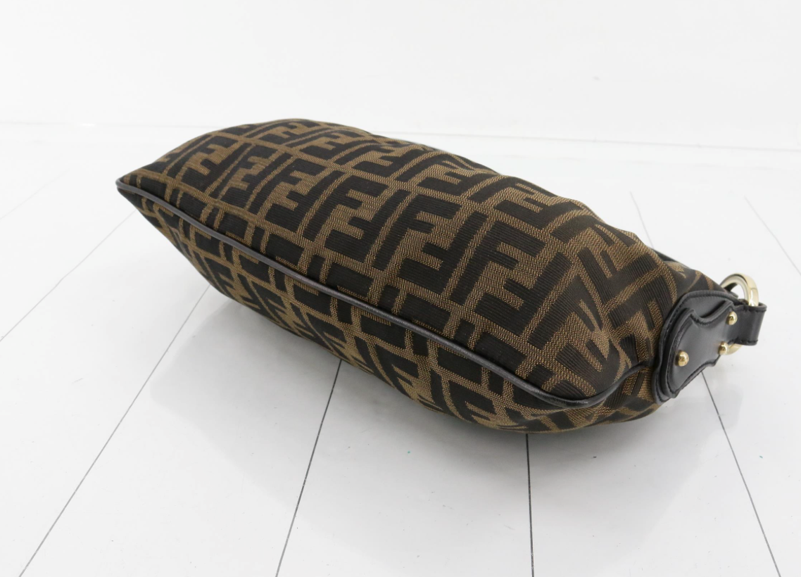 Fendi Zucca hobo en canvas marrón