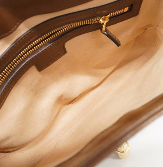 Gucci Jackie 1961 mediano marrón en canvas GG