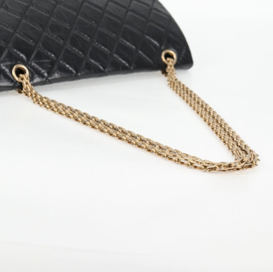 Chanel Reissue 2.55 Flap Bag en piel de becerro negra 2019
