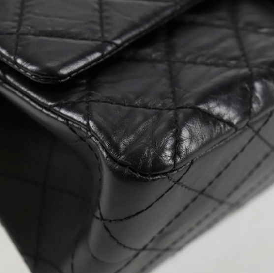 Chanel Reissue 2.55 Flap Bag en piel de becerro negra 2019