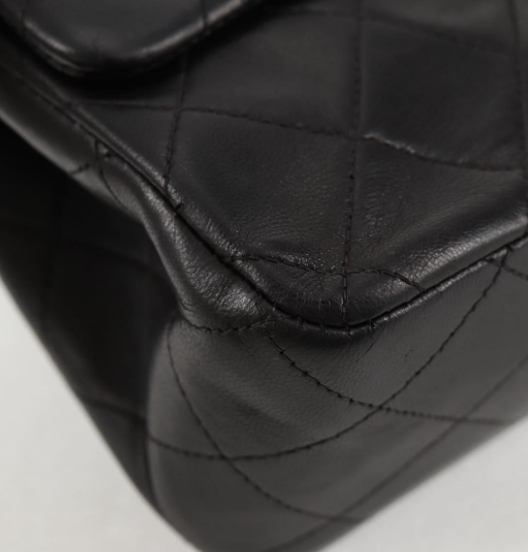 Chanel Timeless Doble Flap 25 cm en piel de cordero negra