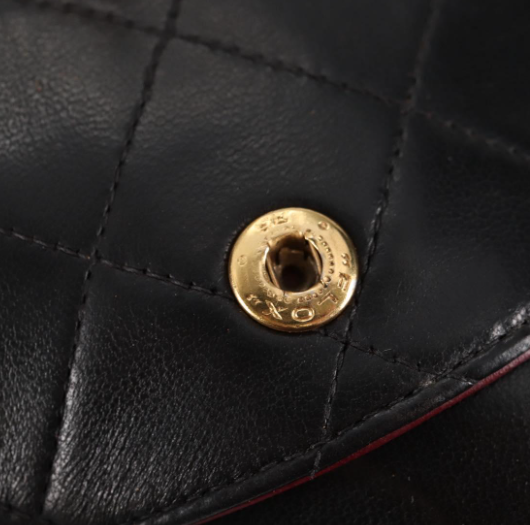 Chanel Timeless Doble Flap 25 cm en piel de cordero negra