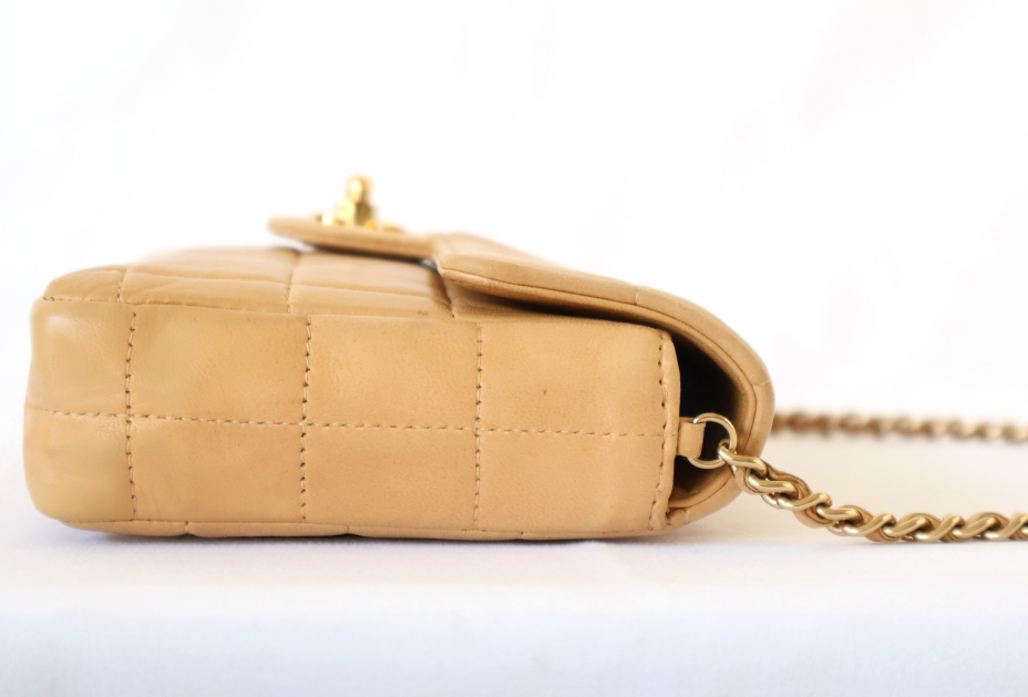 Chanel Choco Bar Lambskin Shoulder Bag — Beige