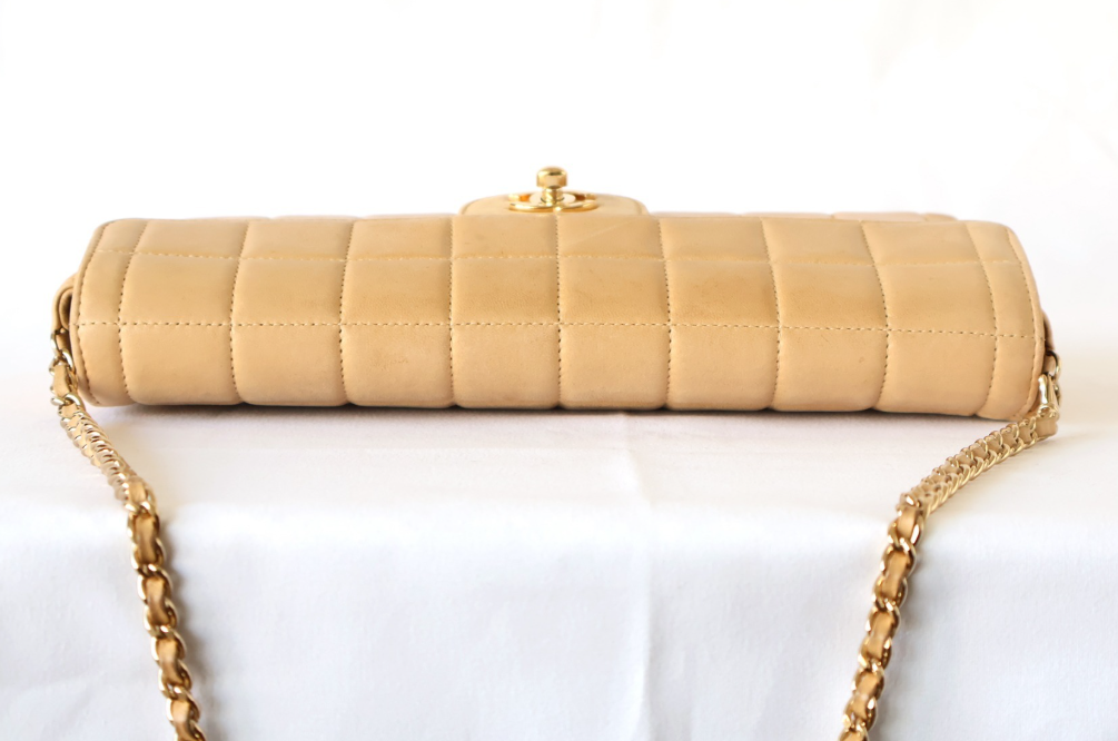 Chanel Choco Bar Lambskin Shoulder Bag — Beige