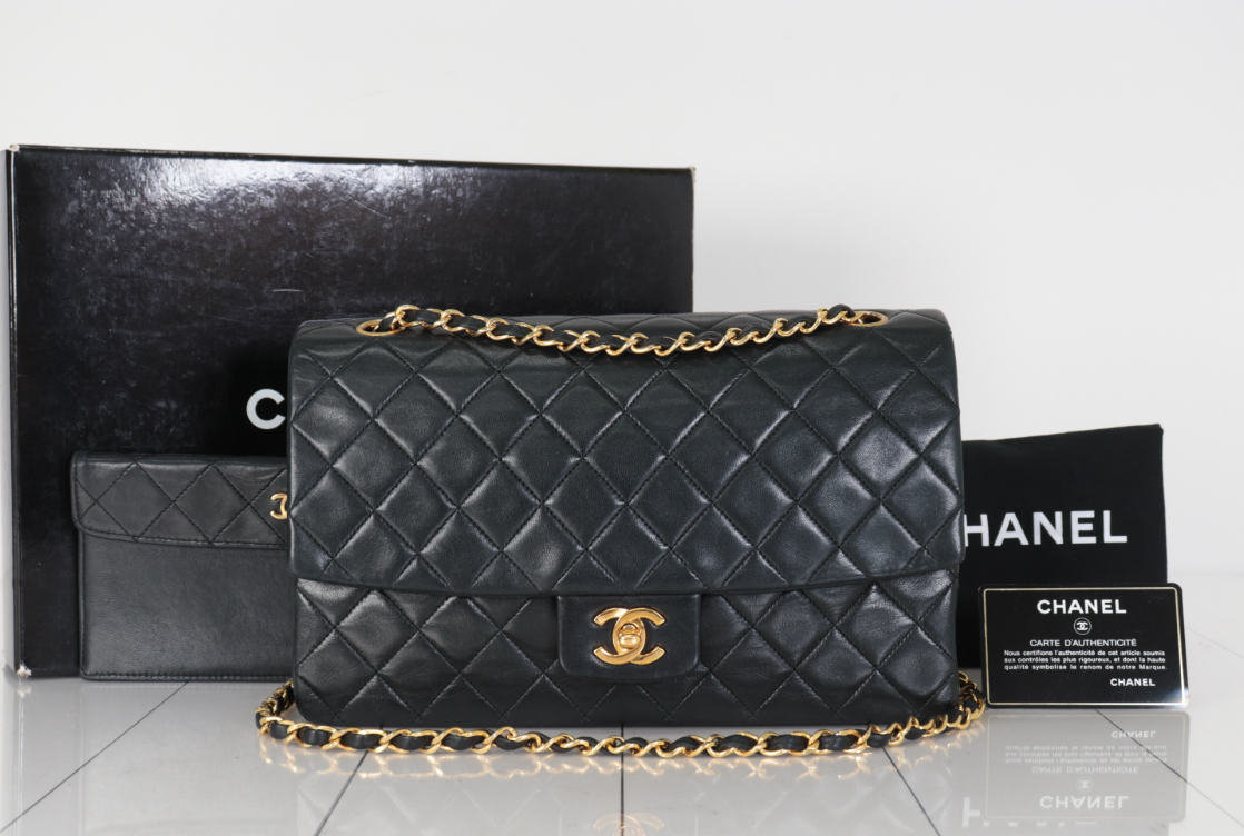 Chanel Timeless Single Flap Vintage con cartera