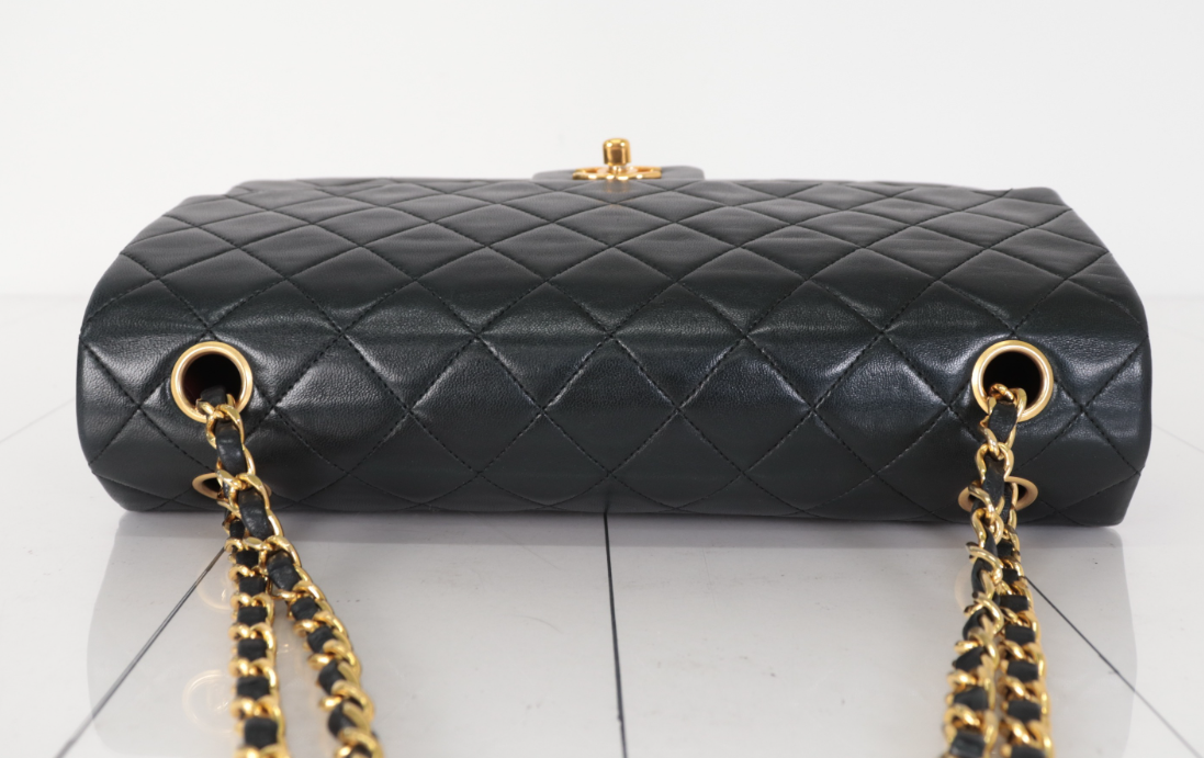 Chanel Timeless Single Flap Vintage con cartera