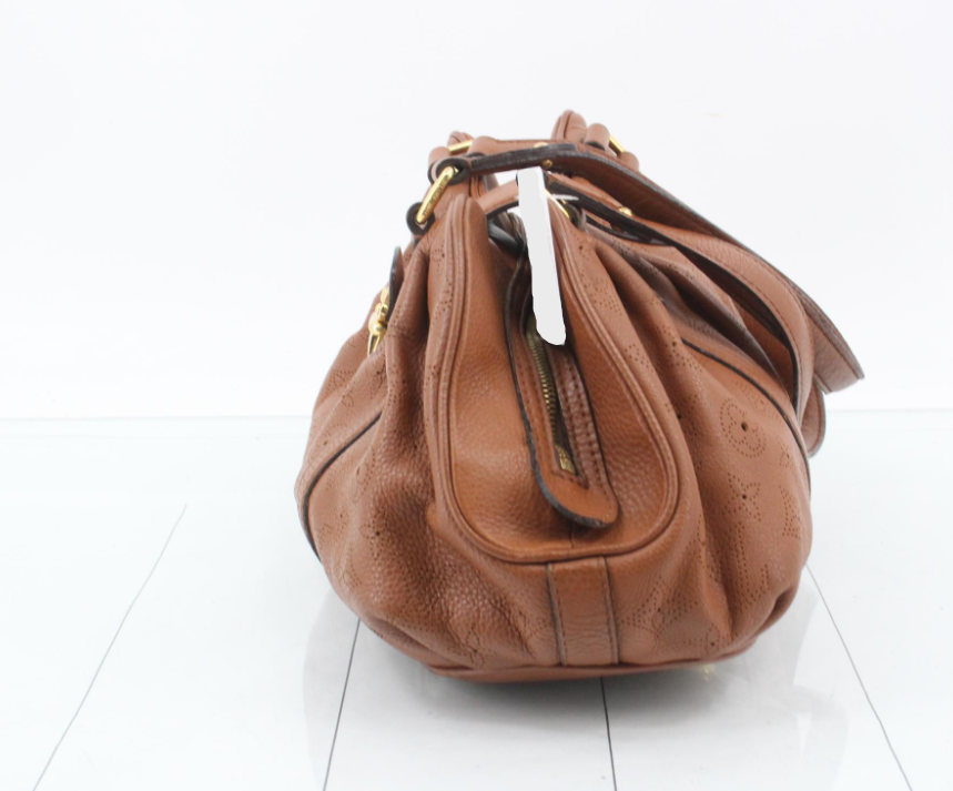 Louis Vuitton Mahina Lunar PM en piel perforada color Marrón