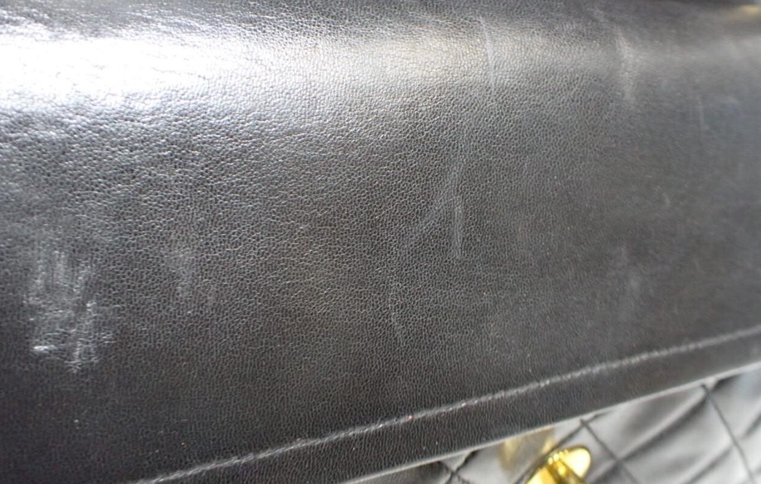 Chanel Timeless Classic Double Flap 25 · Piel de cordero negra  Serie 3