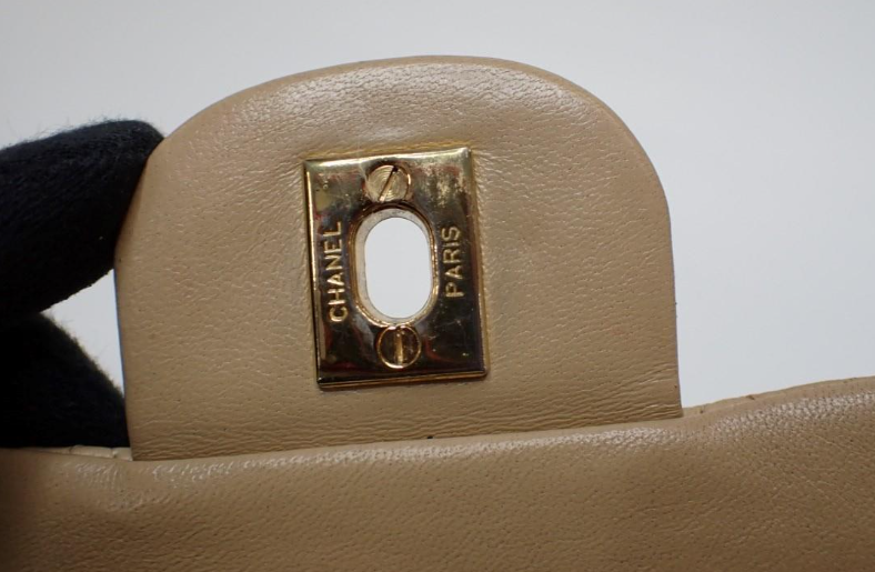 Chanel Timeless Classic Double Flap 25 Beige serie 0